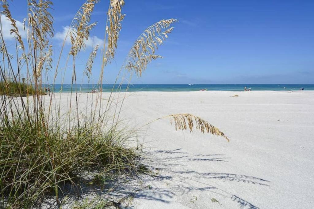 Apartment Seaside Retreat #1 Clearwater Beach