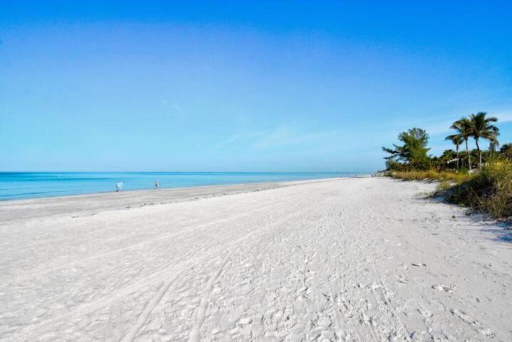 Seaside Retreat #4 Apartment Clearwater Beach