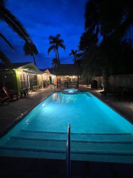 Seaside Retreat #4 Apartment Clearwater Beach