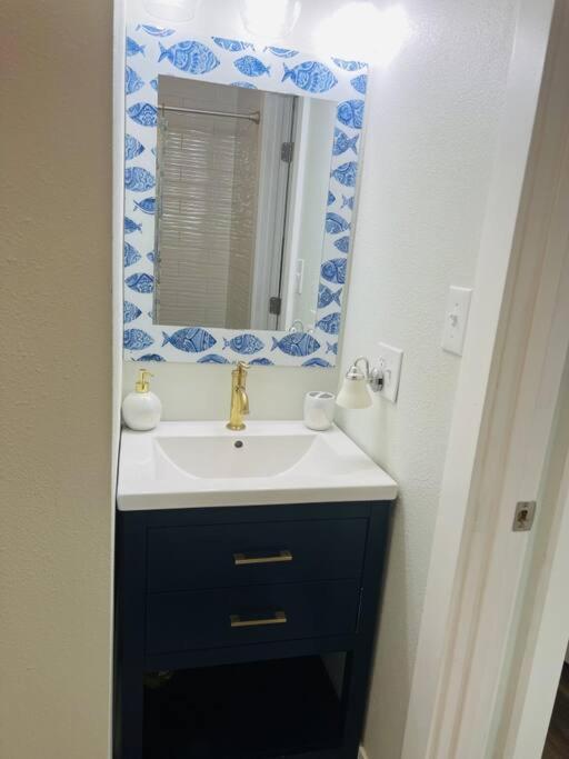 Seaside Retreat #4 *