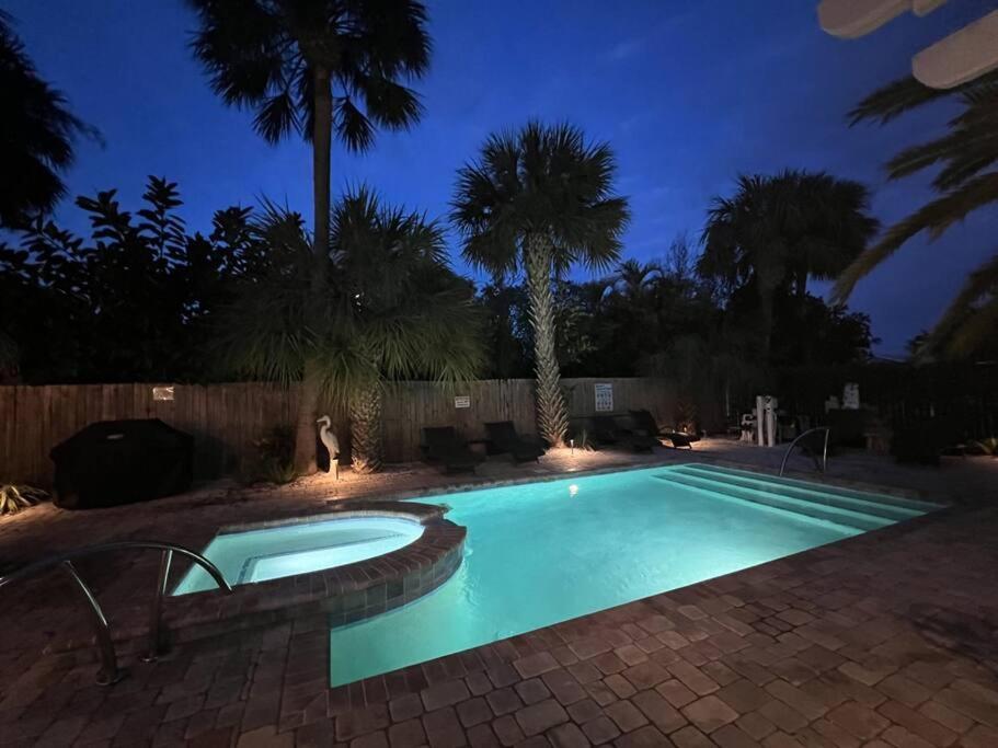 Apartment Seaside Retreat #4 Clearwater Beach