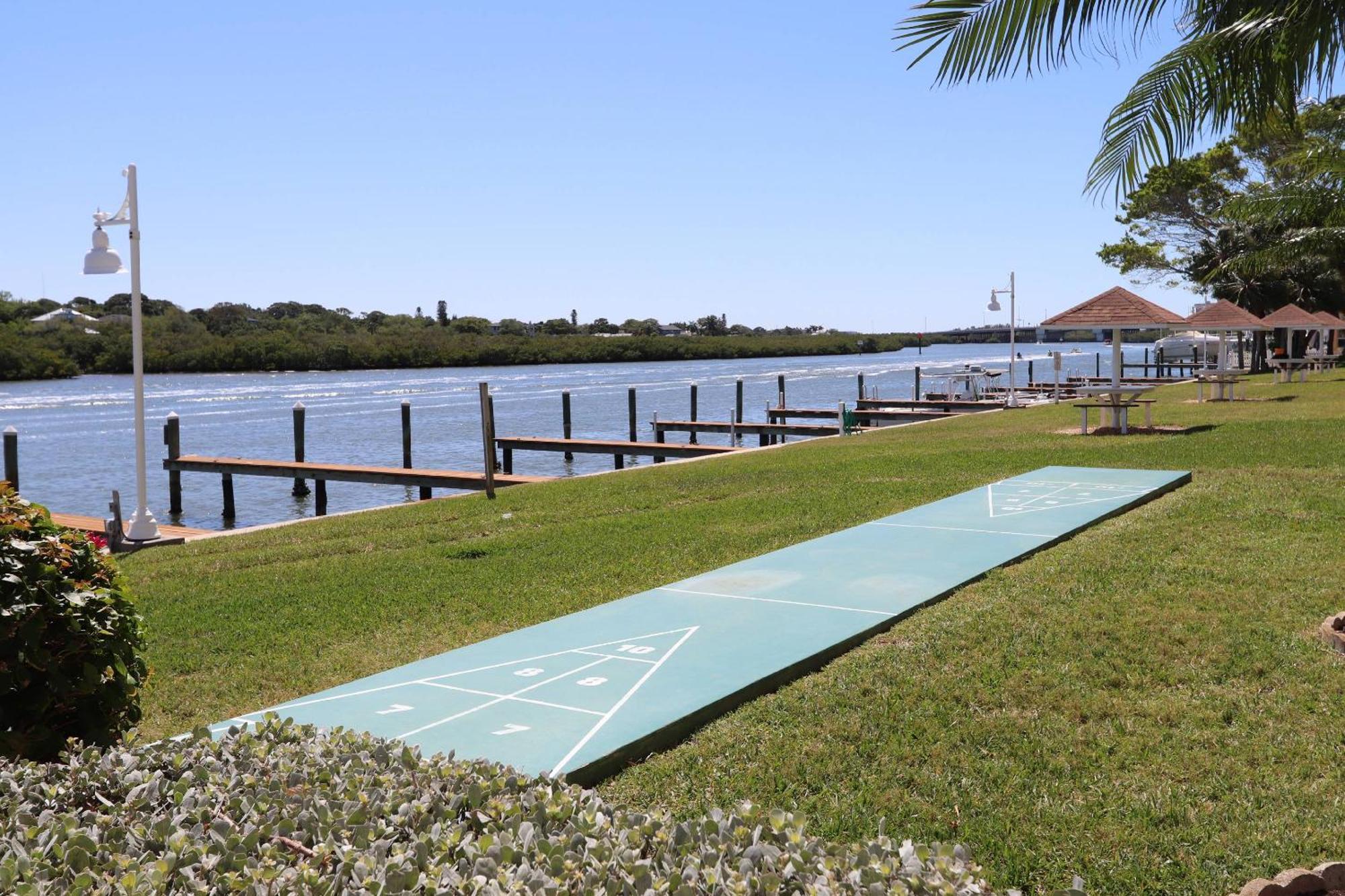 317 Bayshores Yacht & Tennis Club Holiday home Clearwater Beach