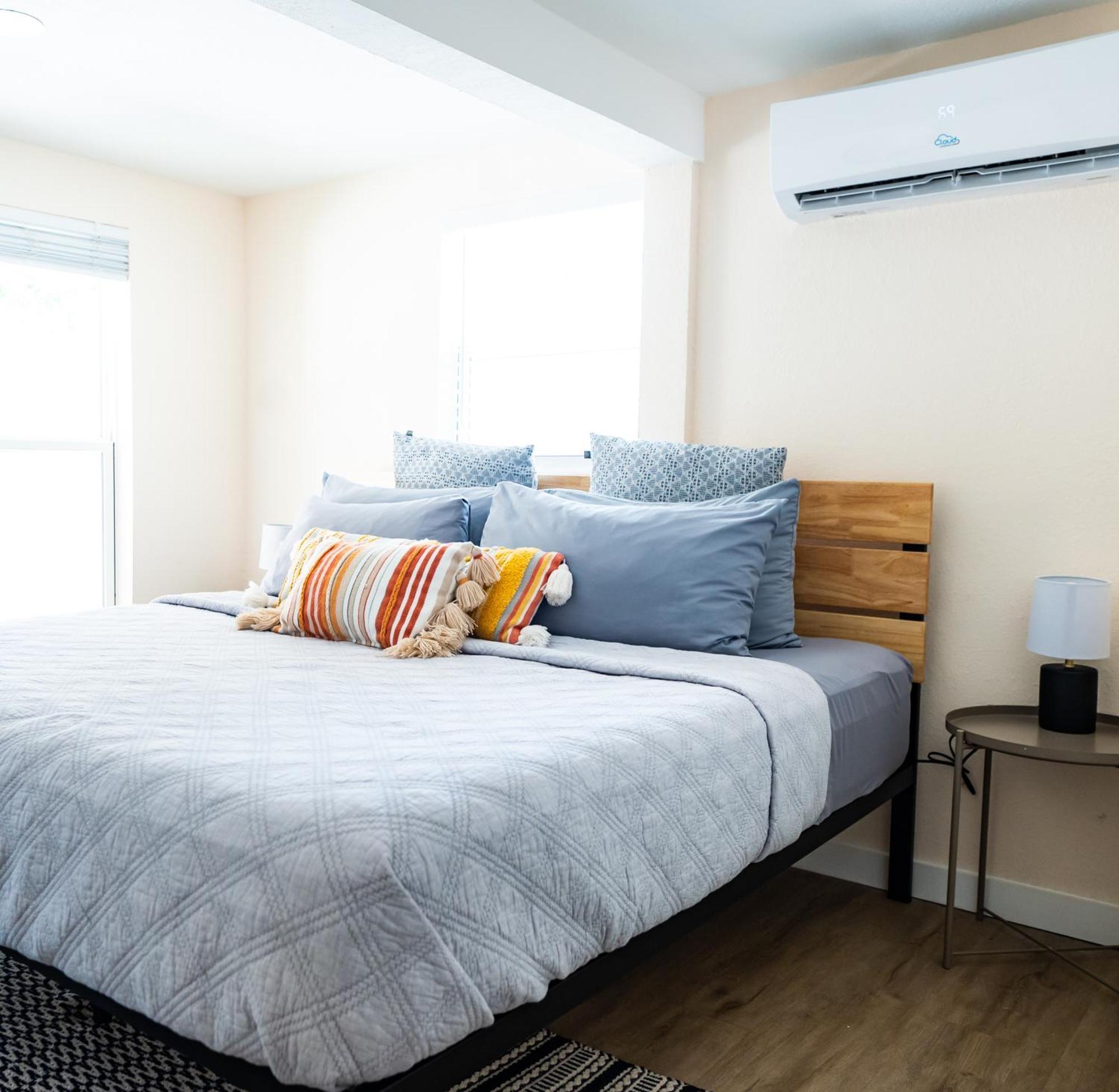 Holiday home Contemporary - King Bed - 5min Walk To Clearwater Beach