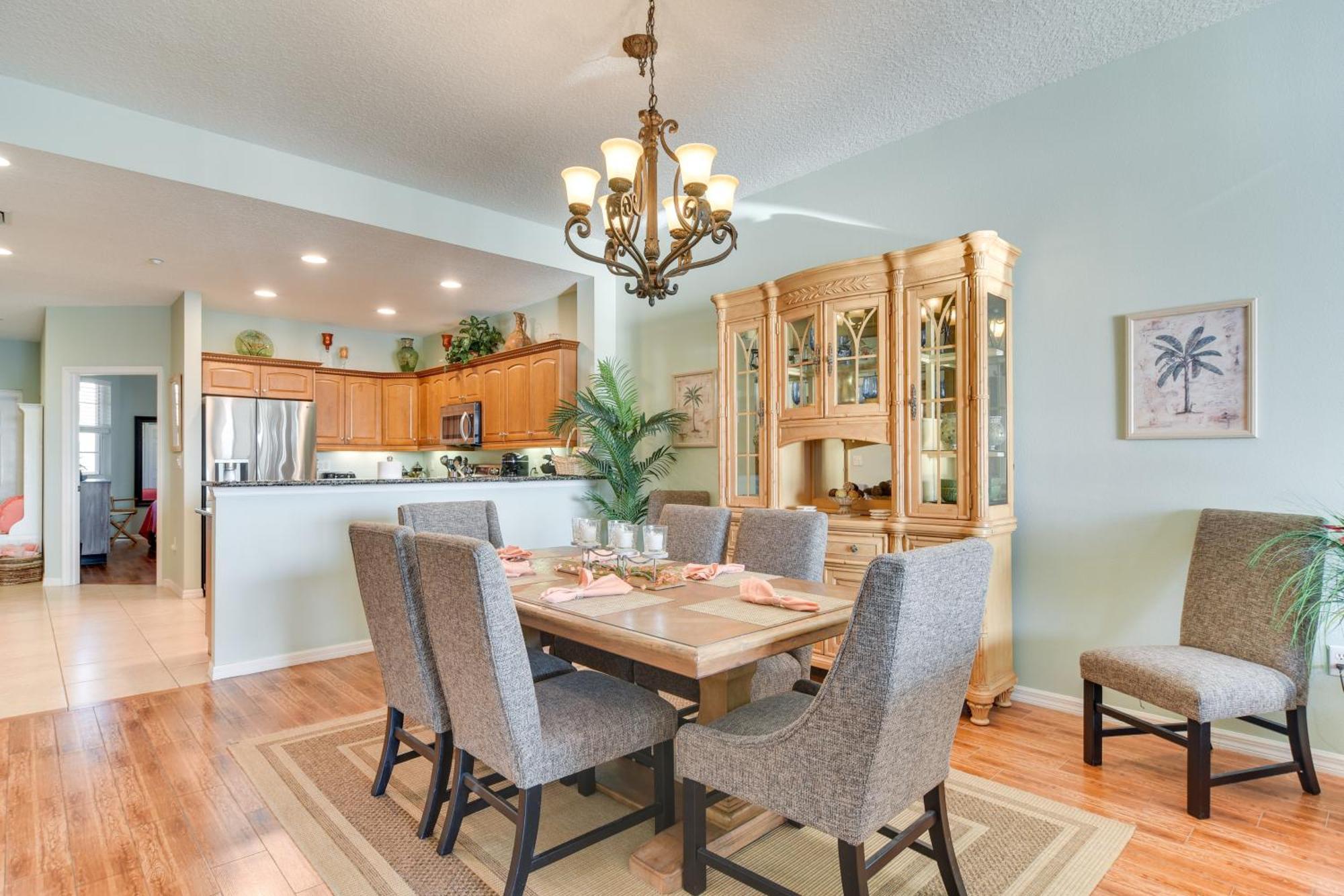 Apartment Coastal With Harbor Views Steps To Beach! Clearwater Beach