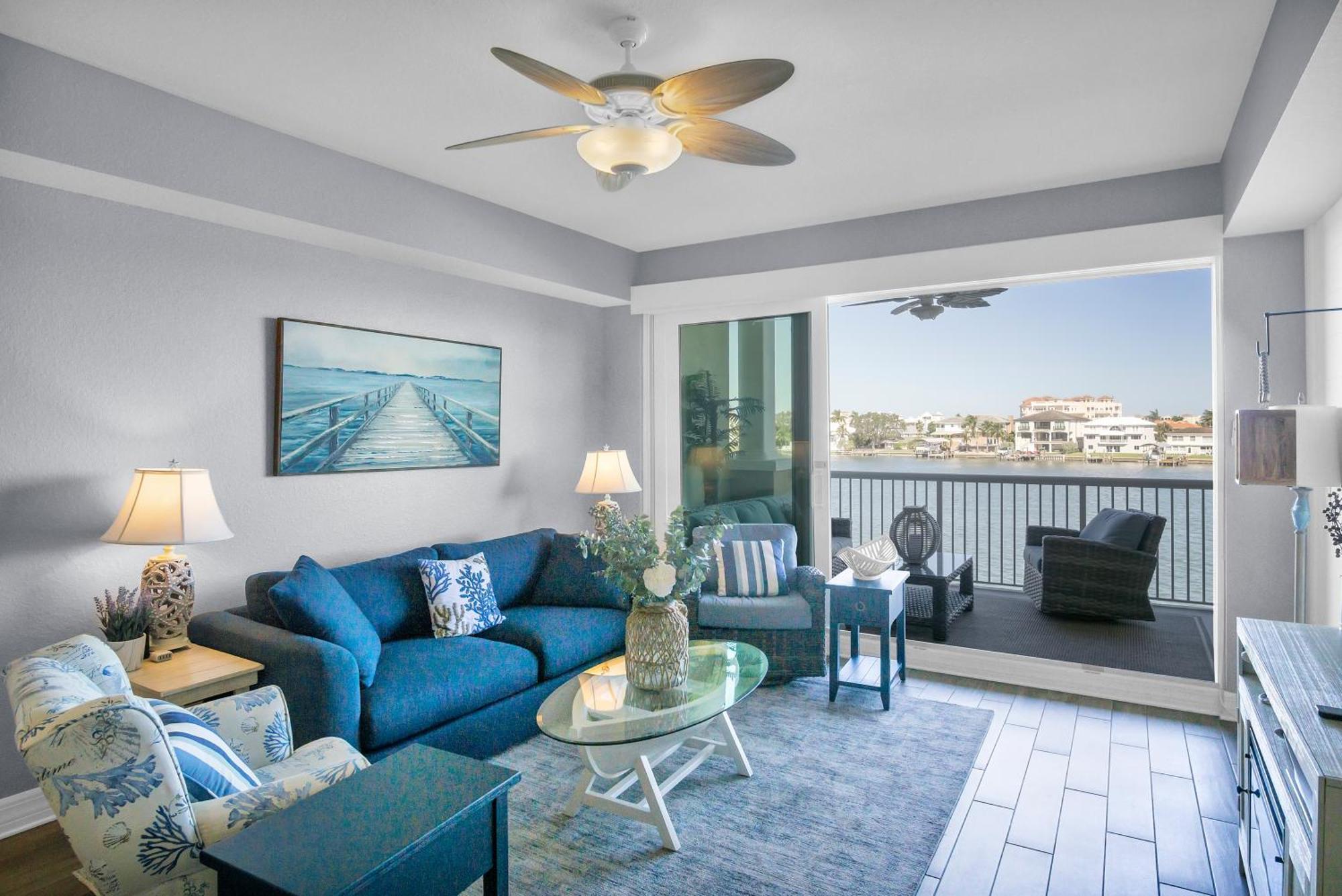 Waterfront -3br - 2kings -pool Balcony - *