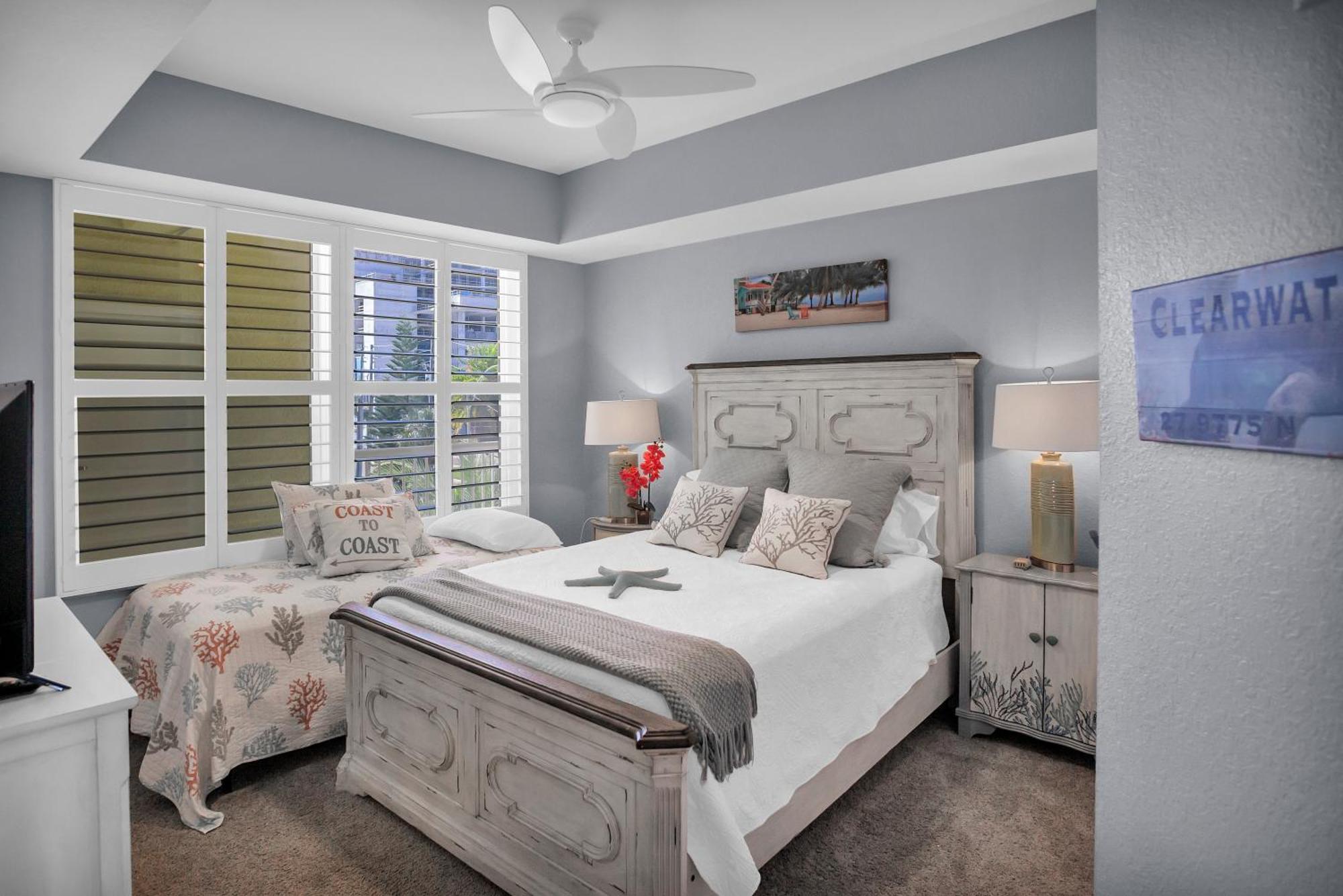 Waterfront -3br - 2kings -pool Balcony - *