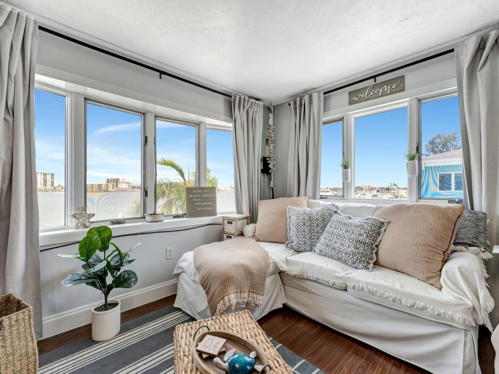 Apartment The Boho Waterview W Balcony Bbq & Heated Pool *