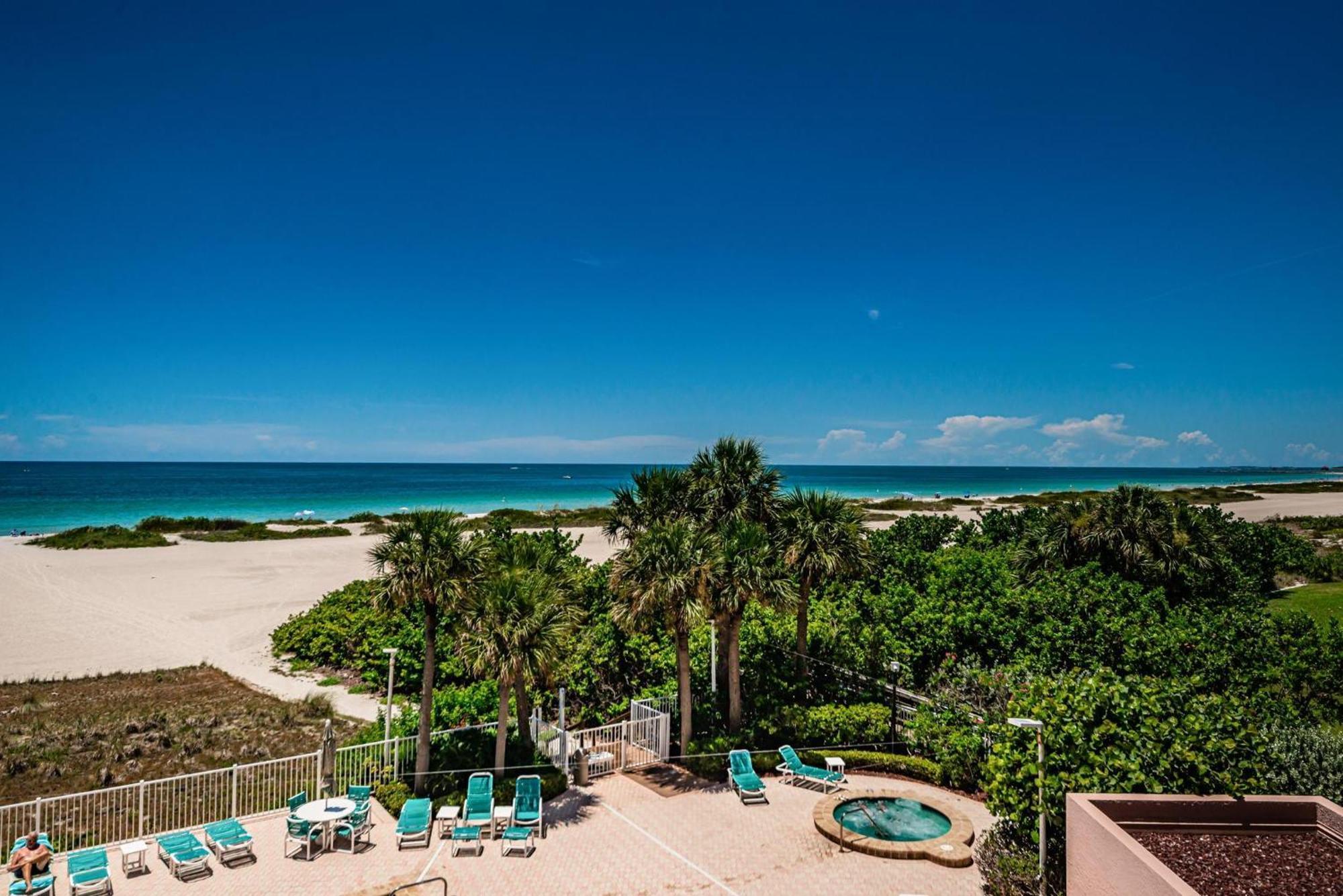 Crescent Club 8c Clearwater Beach