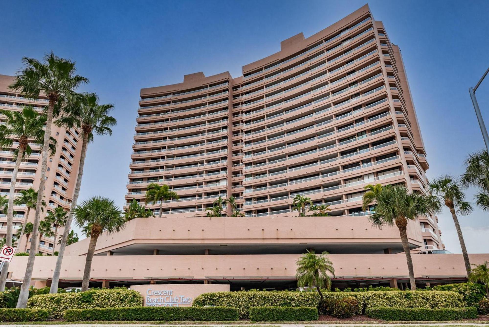 Holiday home Crescent Club 8c