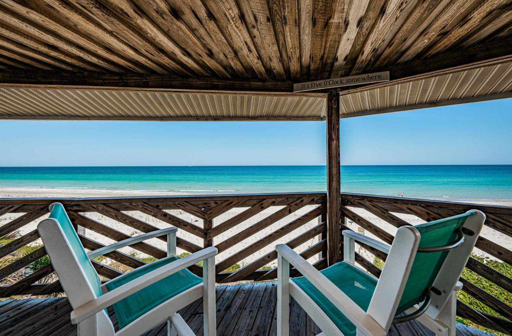 New Listing Stunning View Cypress Beachfront Apartment *