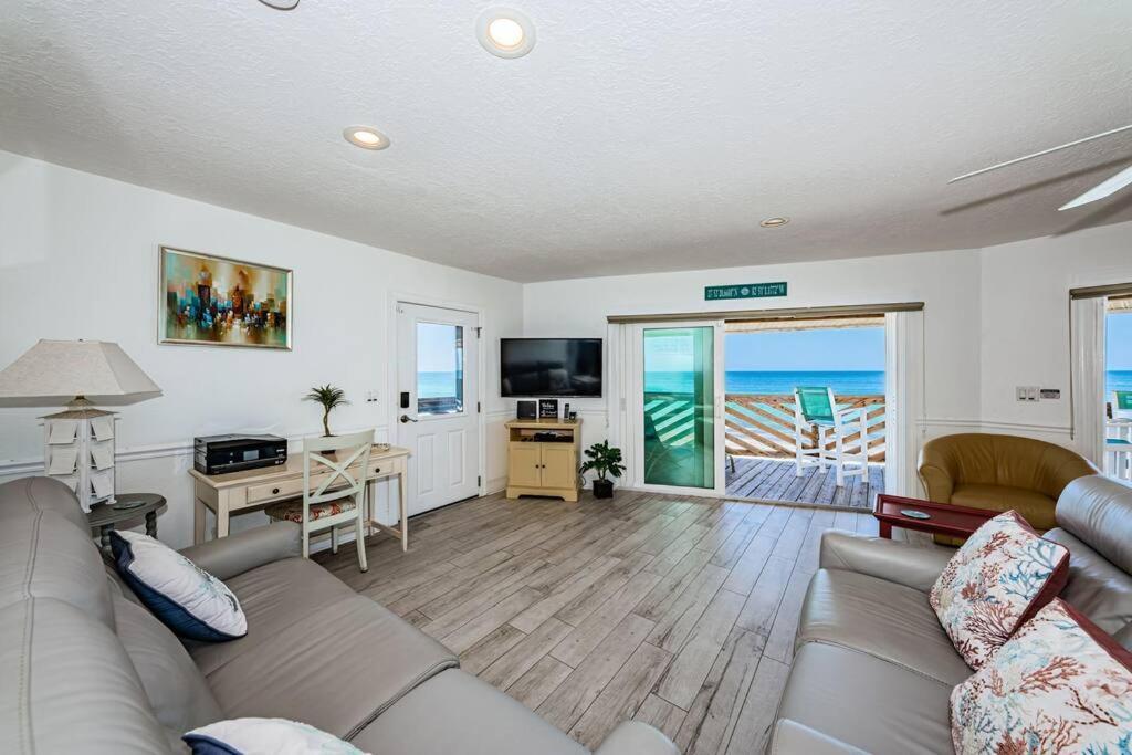 Apartment New Listing Stunning View Cypress Beachfront