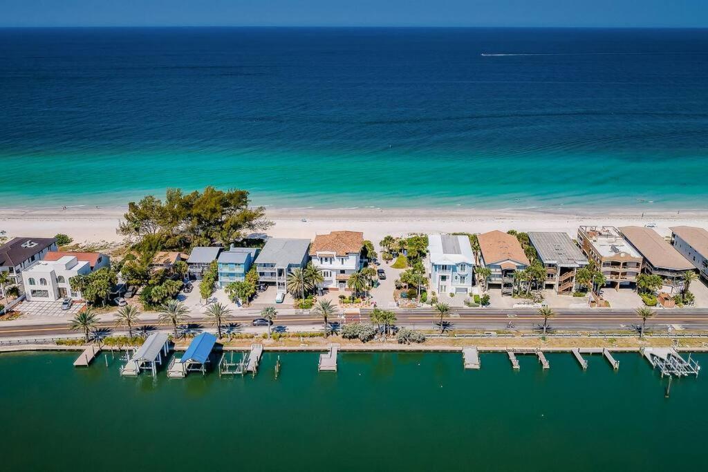 New Listing Stunning View Cypress Beachfront Apartment Clearwater Beach