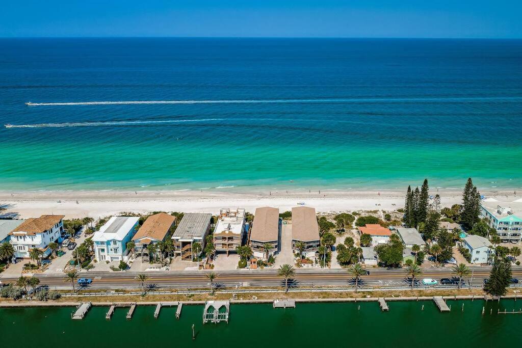 New Listing Stunning View Cypress Beachfront * Clearwater Beach