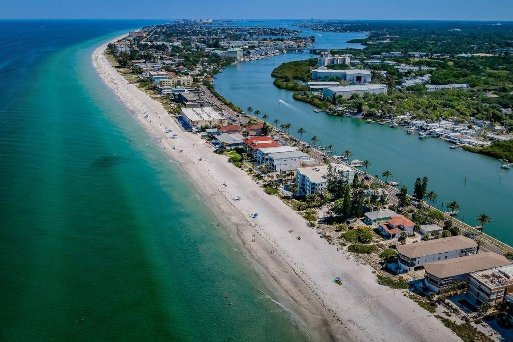 New Listing Stunning View Cypress Beachfront * Clearwater Beach