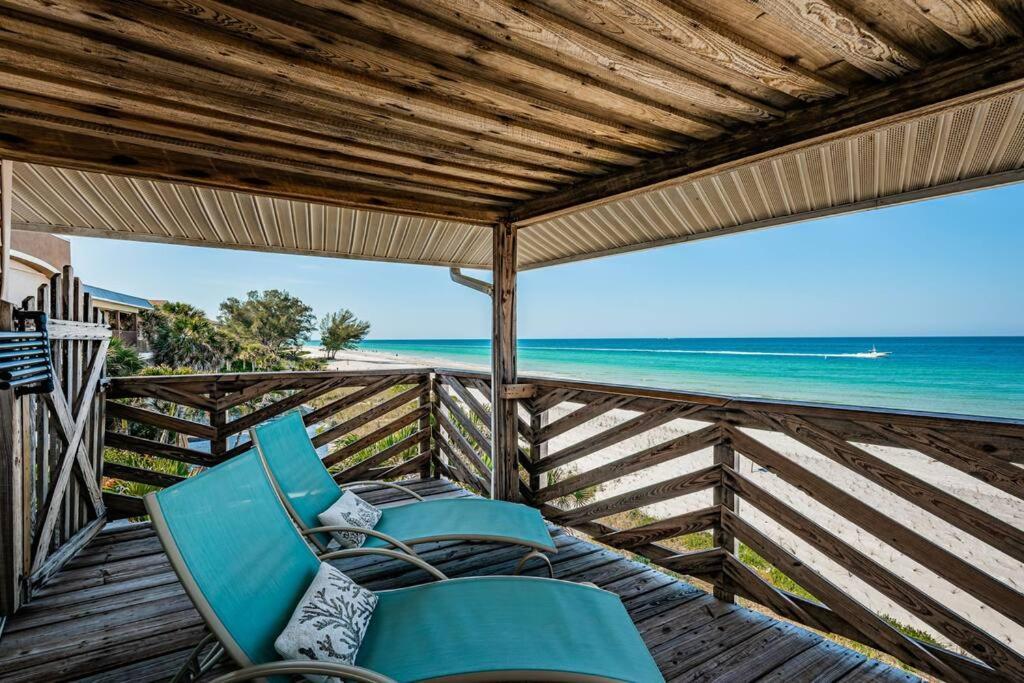Apartment New Listing Stunning View Cypress Beachfront