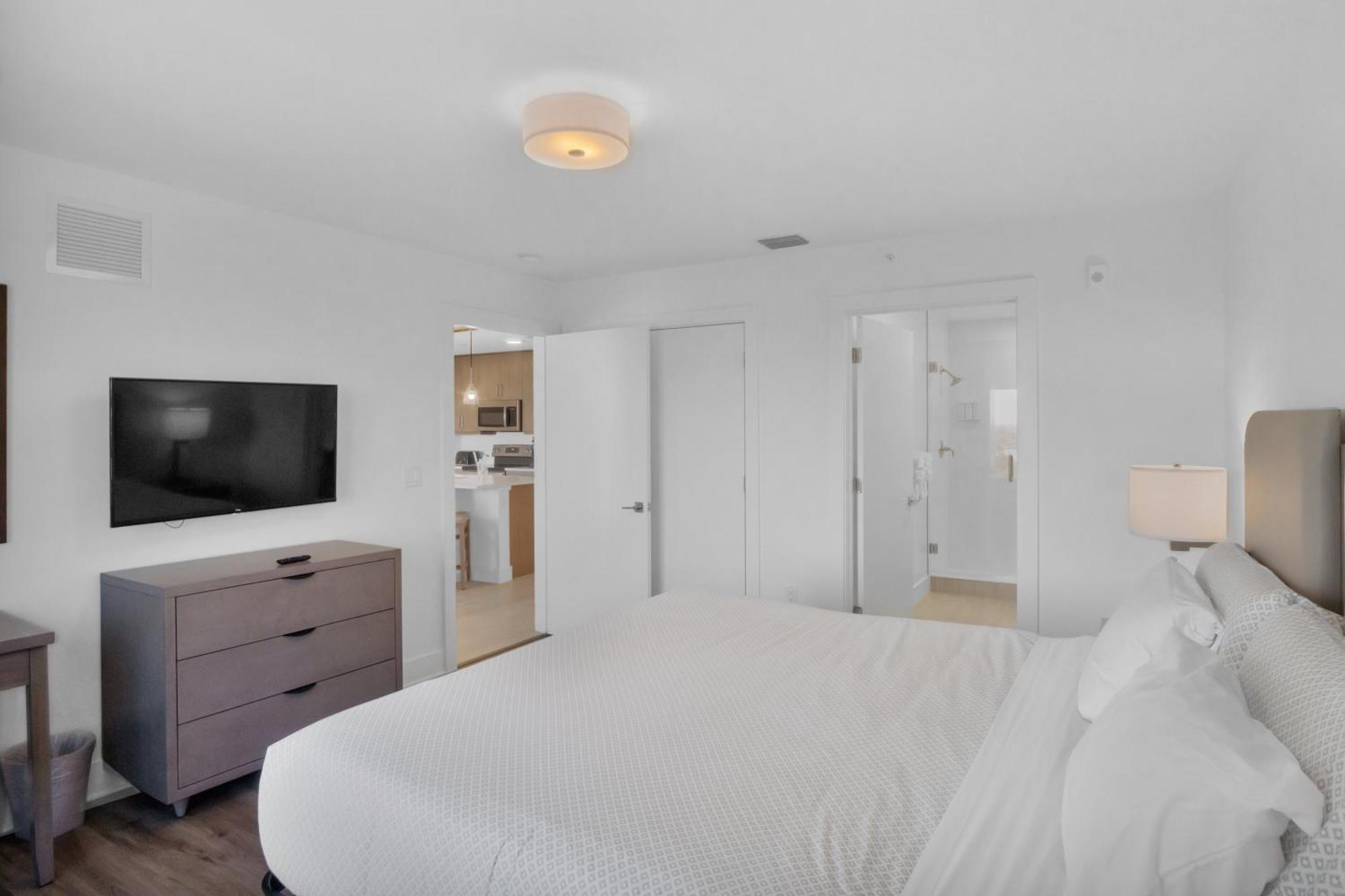 Hotel The Avalon Club 4*