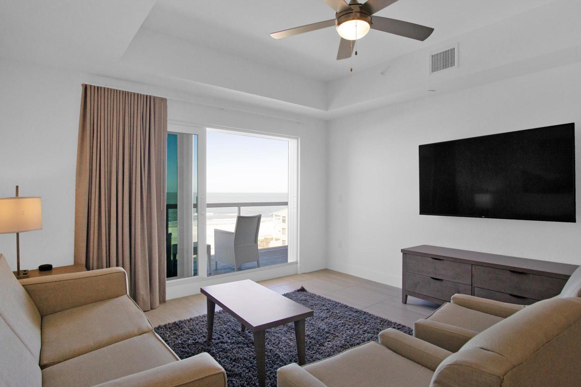 The Avalon Club 4*