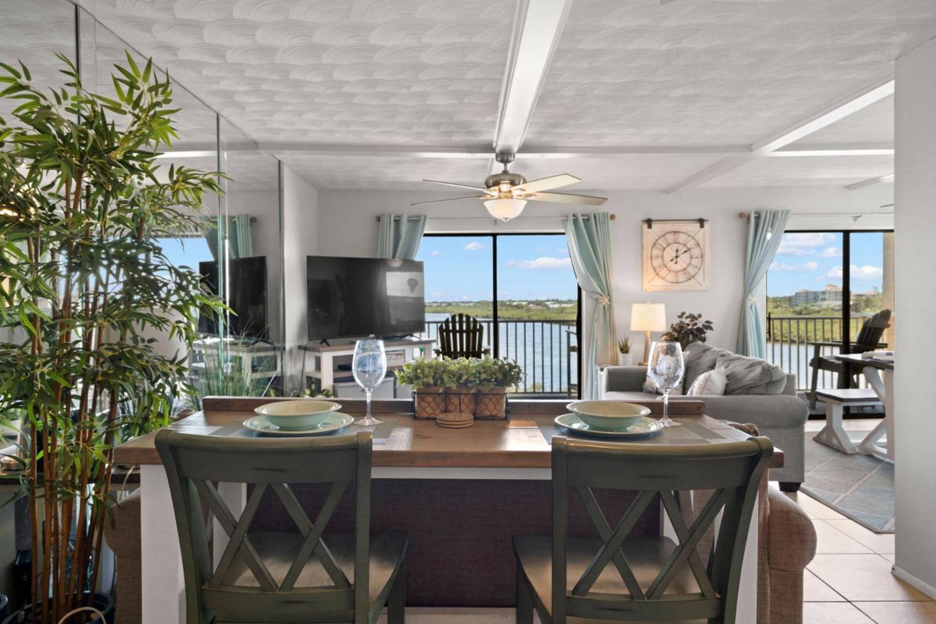 508 Bayshores Yacht & Tennis Club