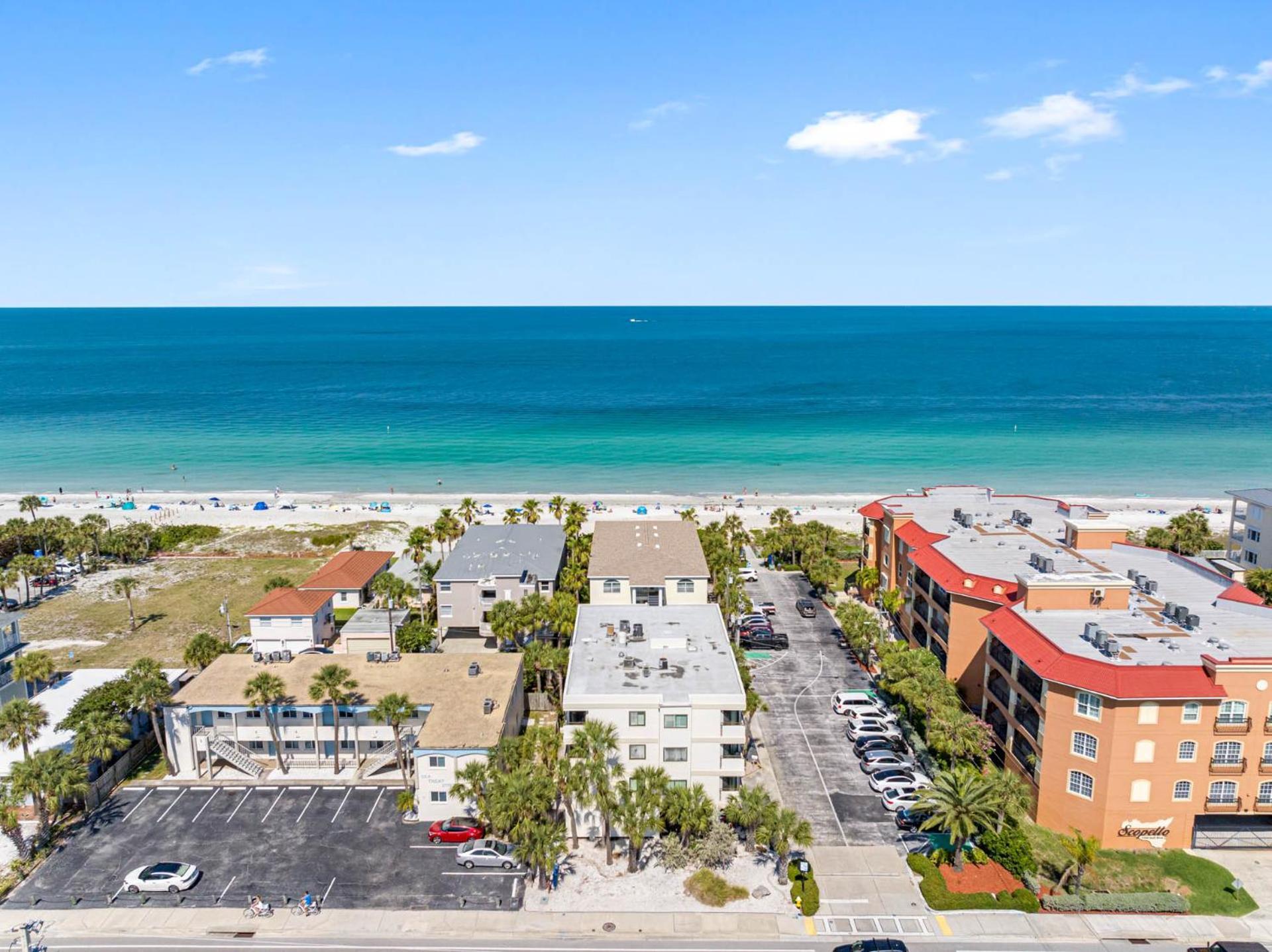 Breathtaking Penthouse Views Oceanview Getaway *