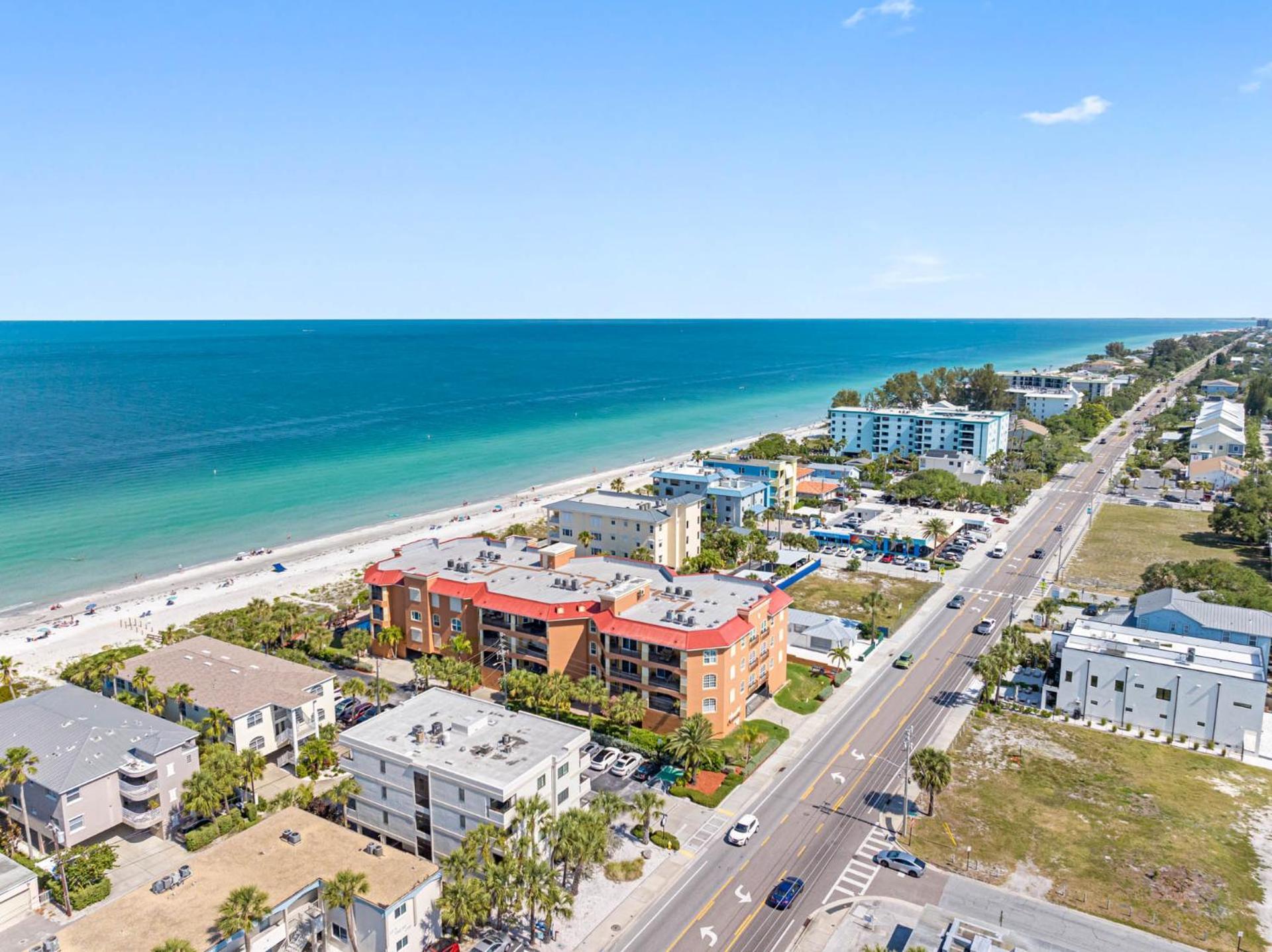 Breathtaking Penthouse Views Oceanview Getaway