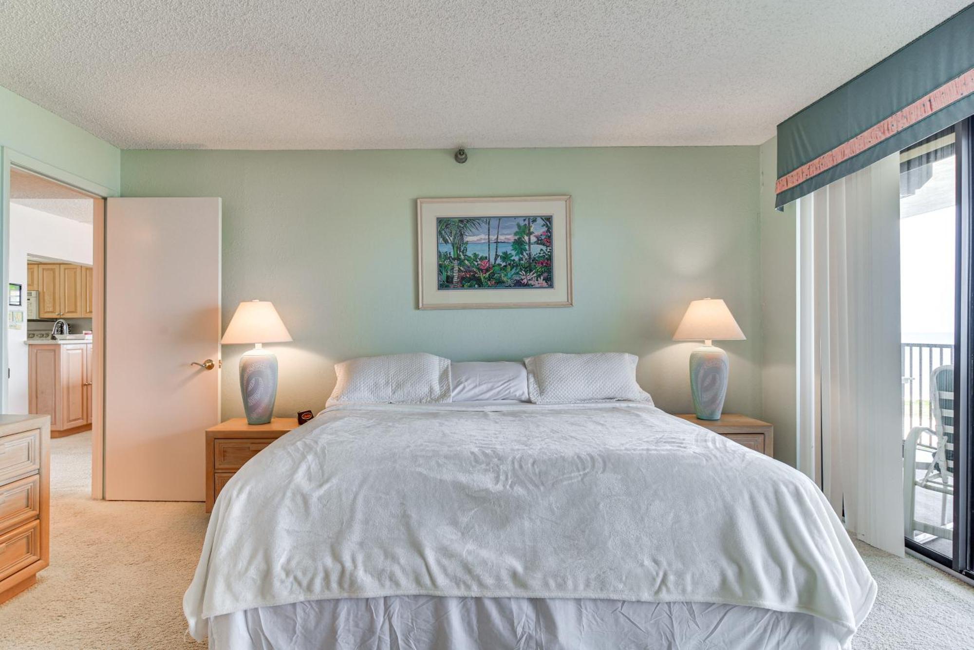 Beachfront Clearwater With Pool And Hot Tub