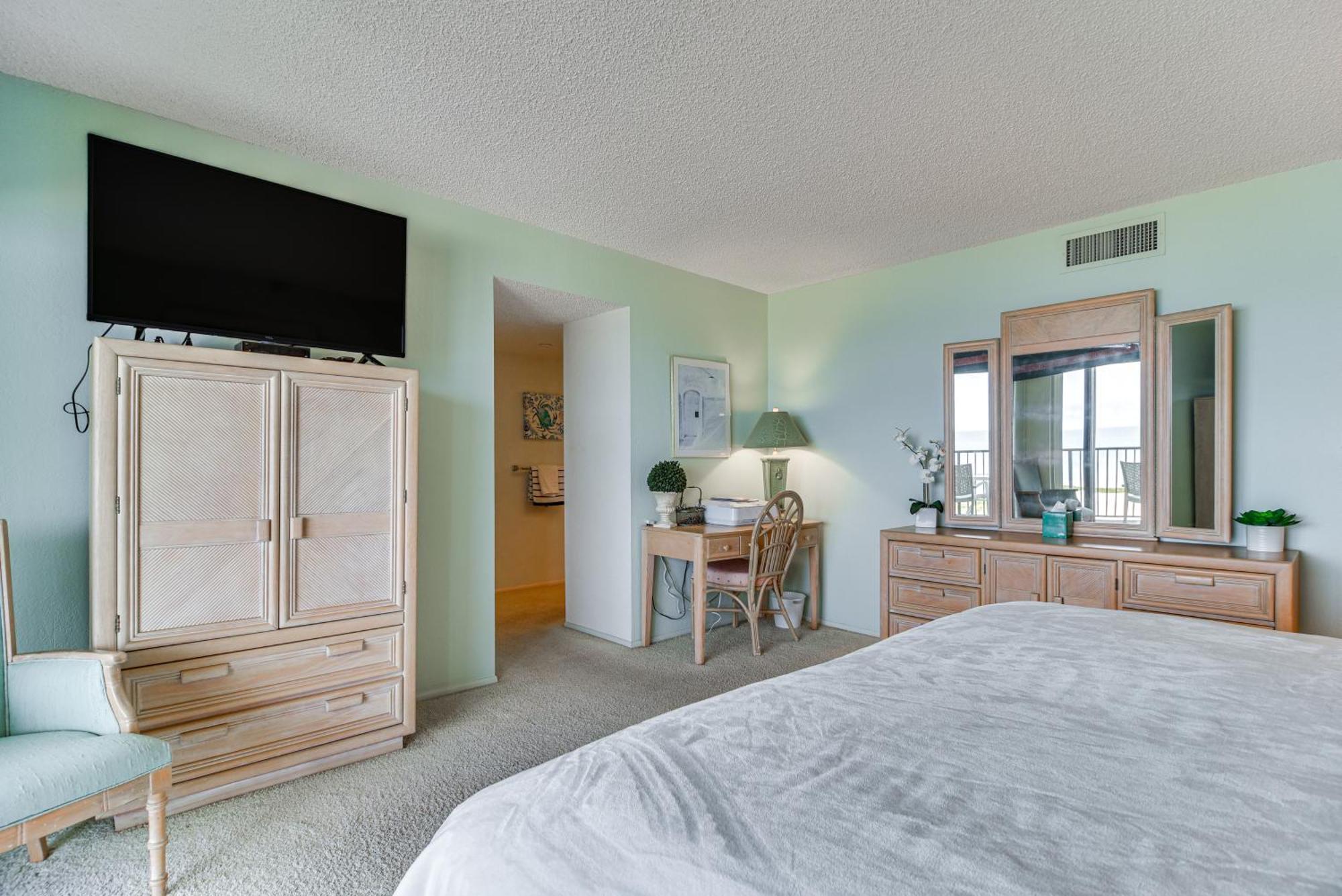 Beachfront Clearwater With Pool And Hot Tub Clearwater Beach