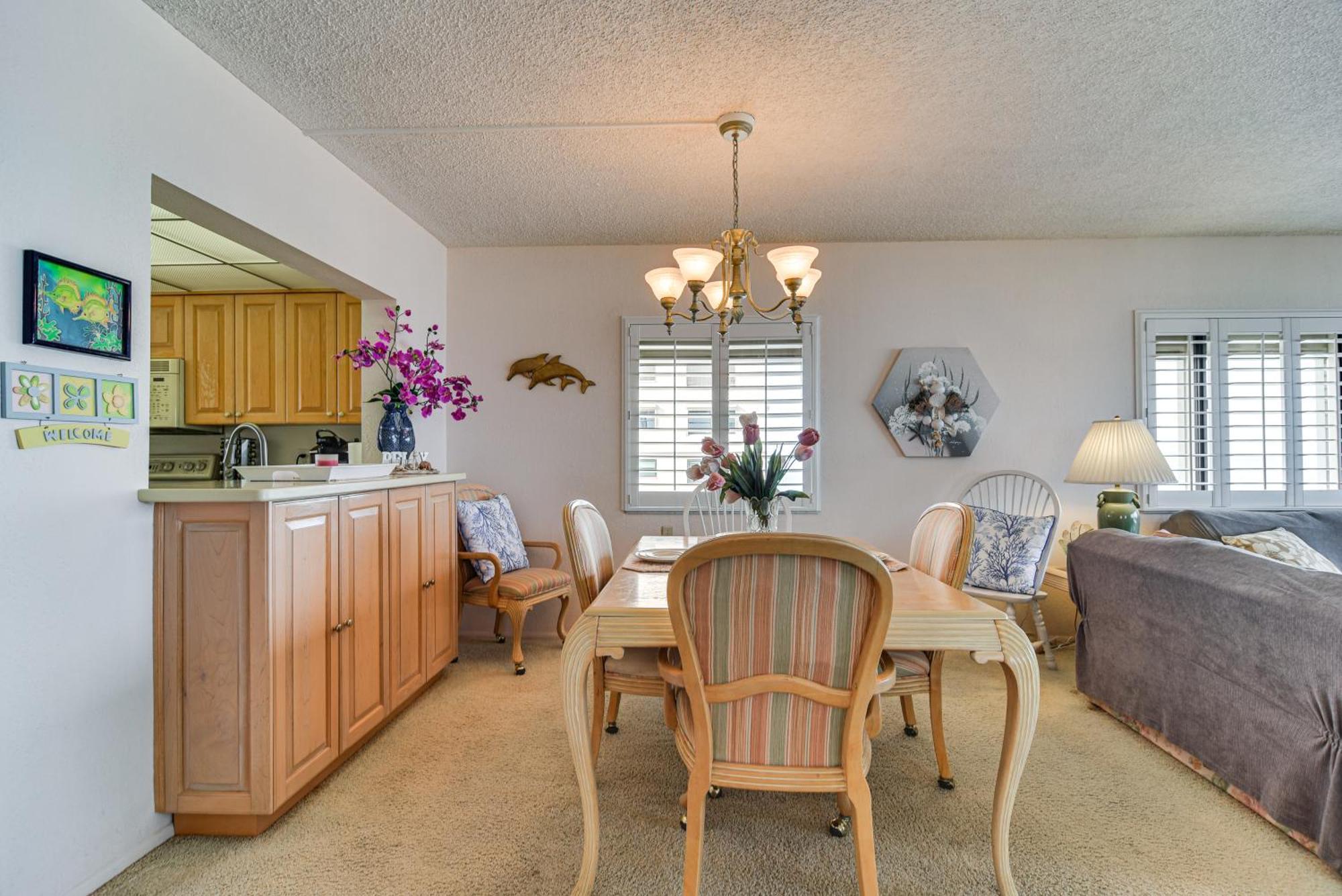Beachfront Clearwater With Pool And Hot Tub Apartment