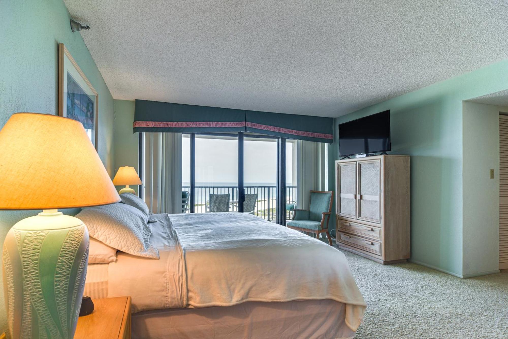Beachfront Clearwater With Pool And Hot Tub Clearwater Beach