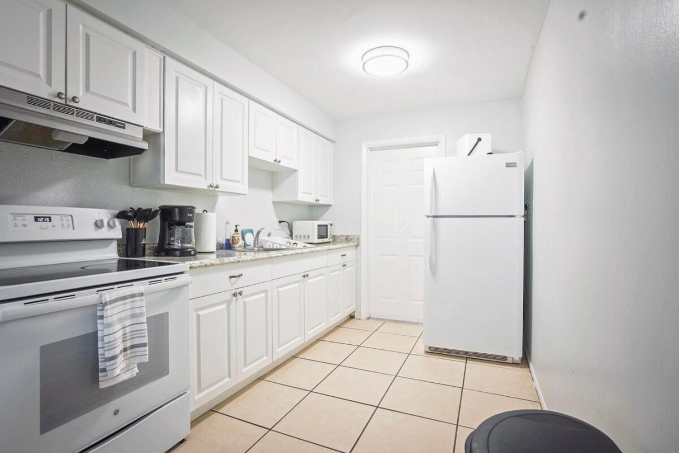 Sunny Shores Retreat 1 Apartment Clearwater Beach