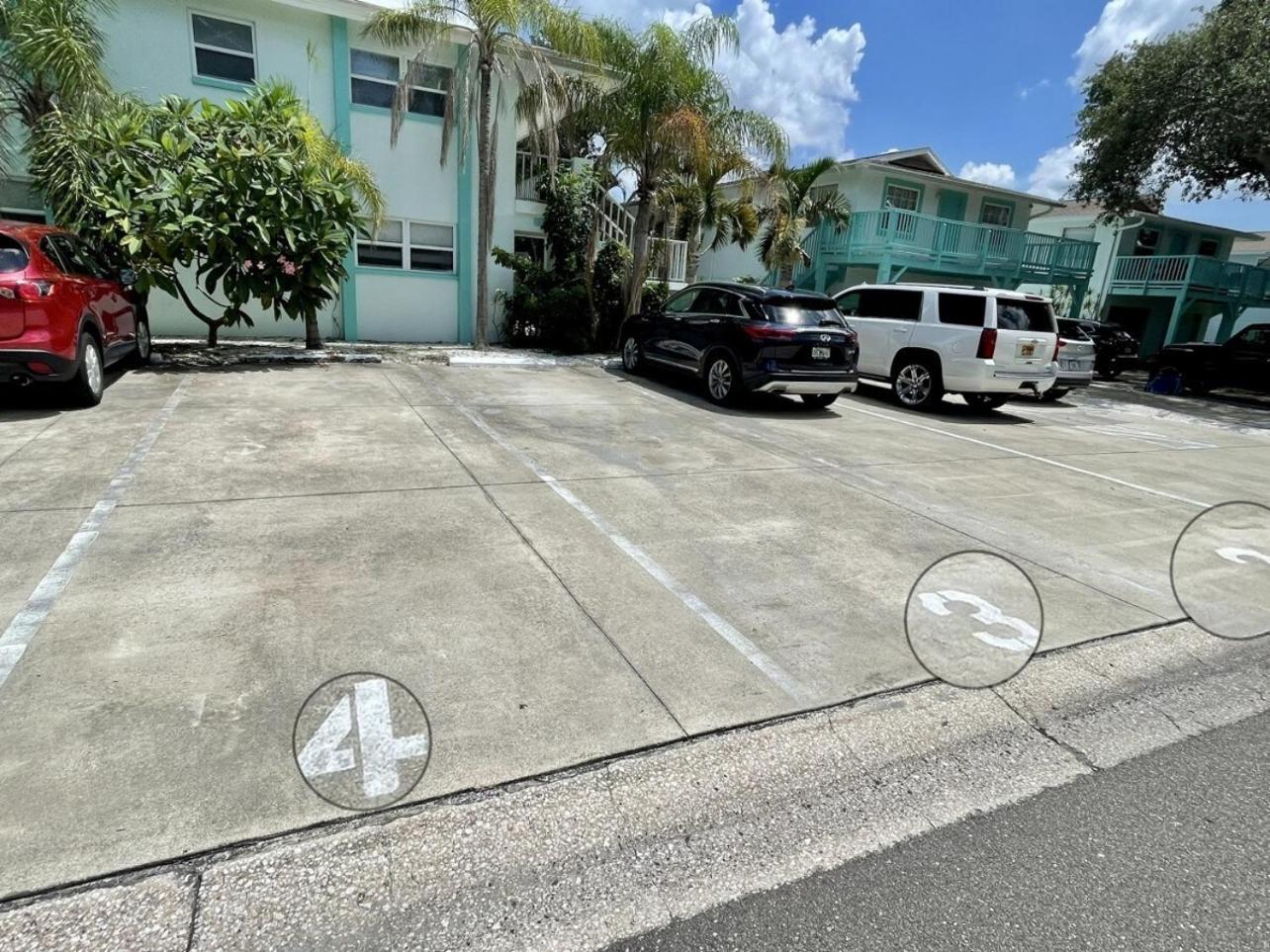 Sun, Sand, Coastal Haven 4 Apartment *
