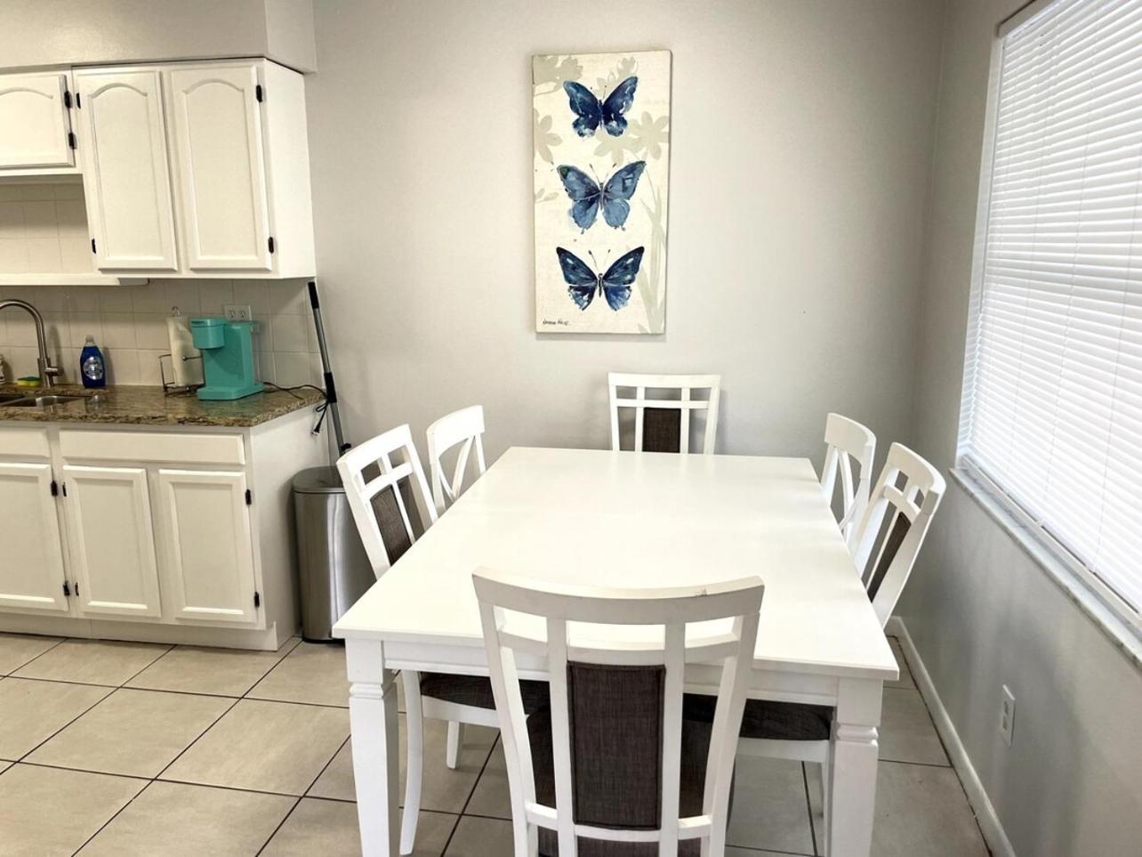 Sun, Sand, Coastal Haven 3 Apartment Clearwater Beach