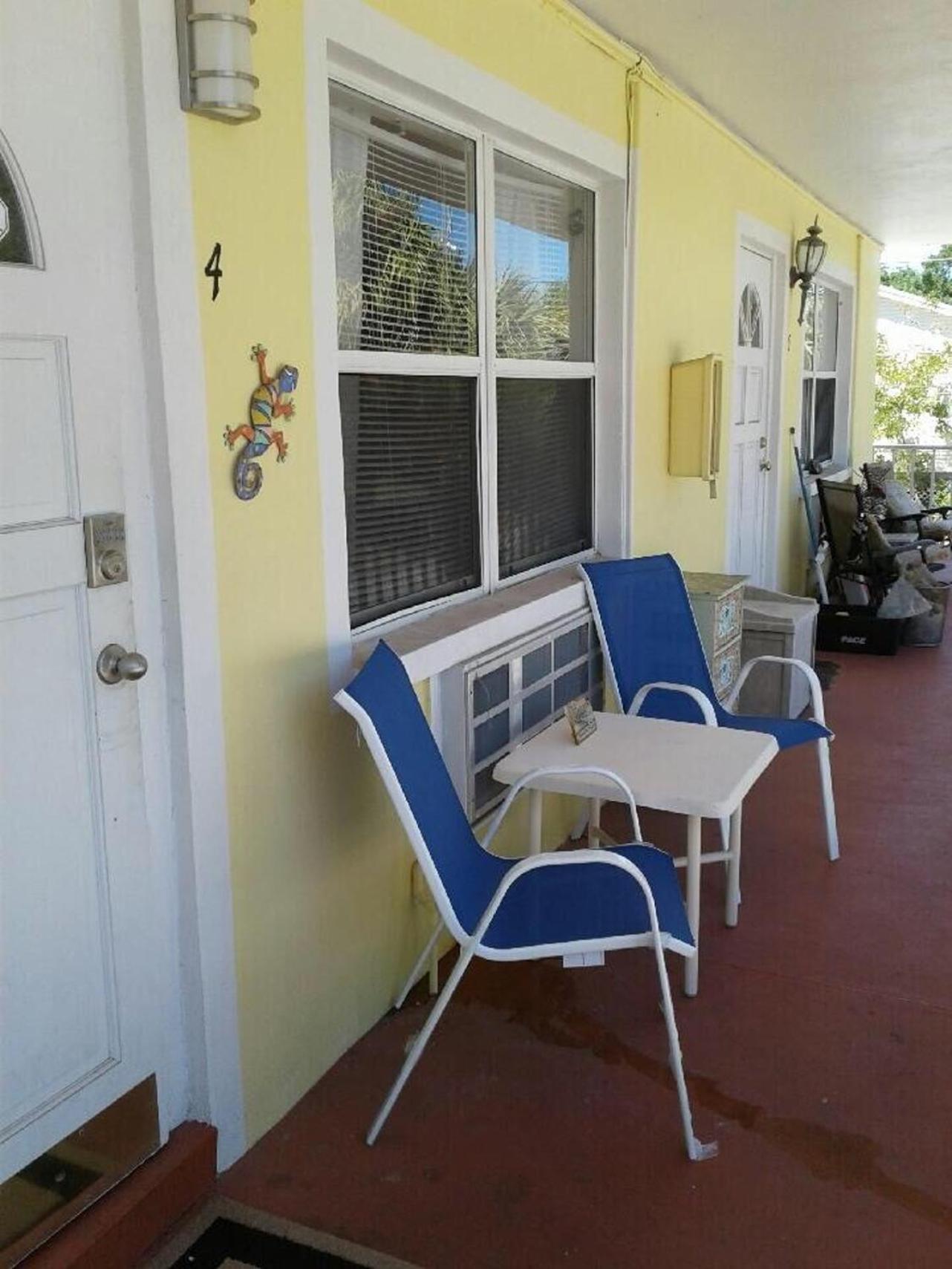Hidden Coastal Retreat 3