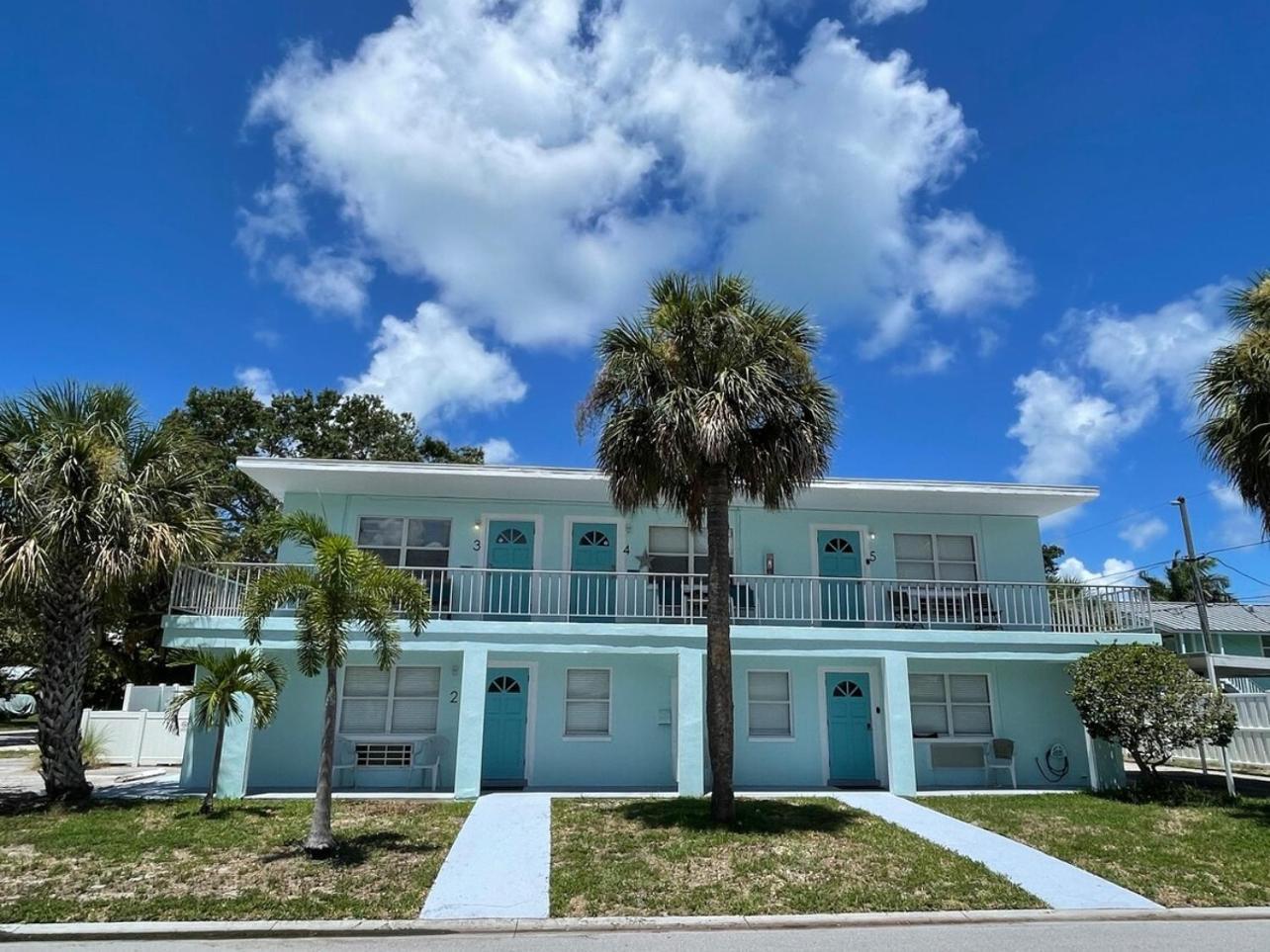 Hidden Coastal Retreat 4 Apartment *