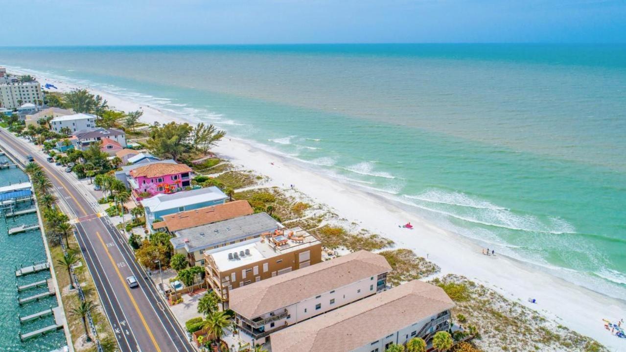 Cypress And Sun B4 * Clearwater Beach