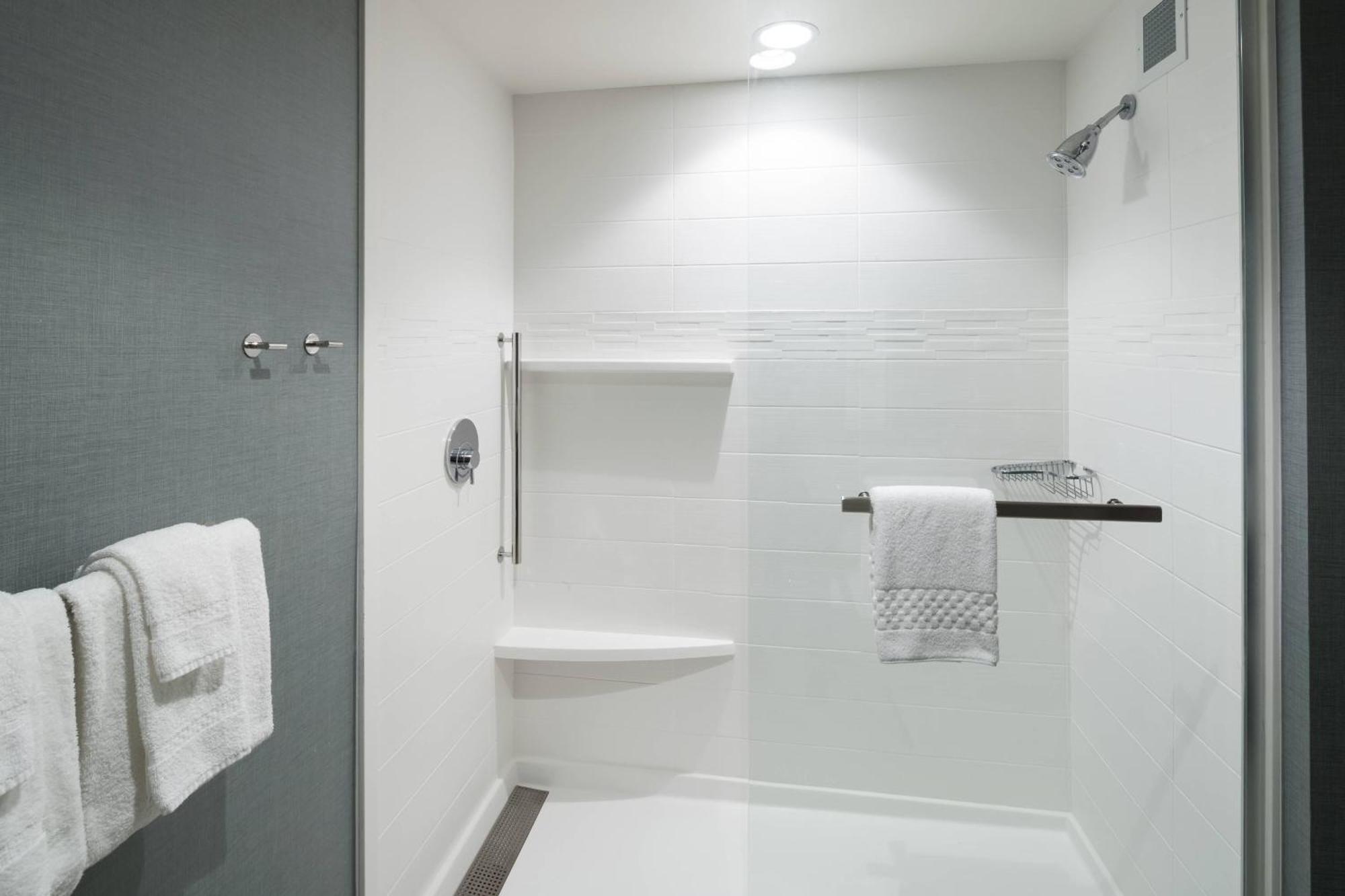 Hotel By Marriott Clearwater Clearwater Beach
