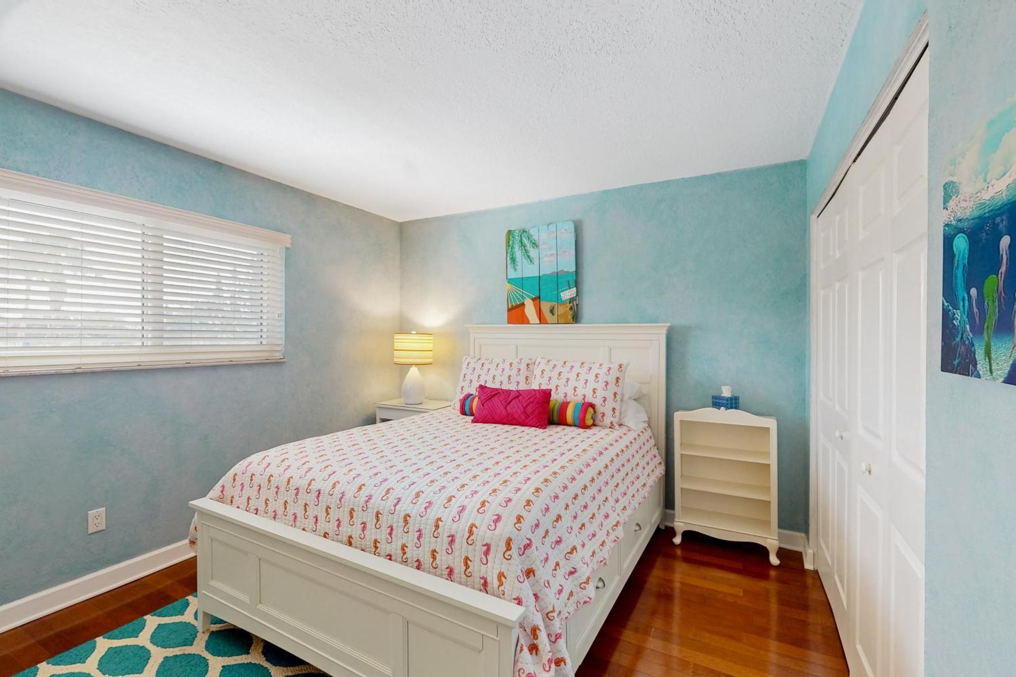 Dolphin Reef 203 Apartment *