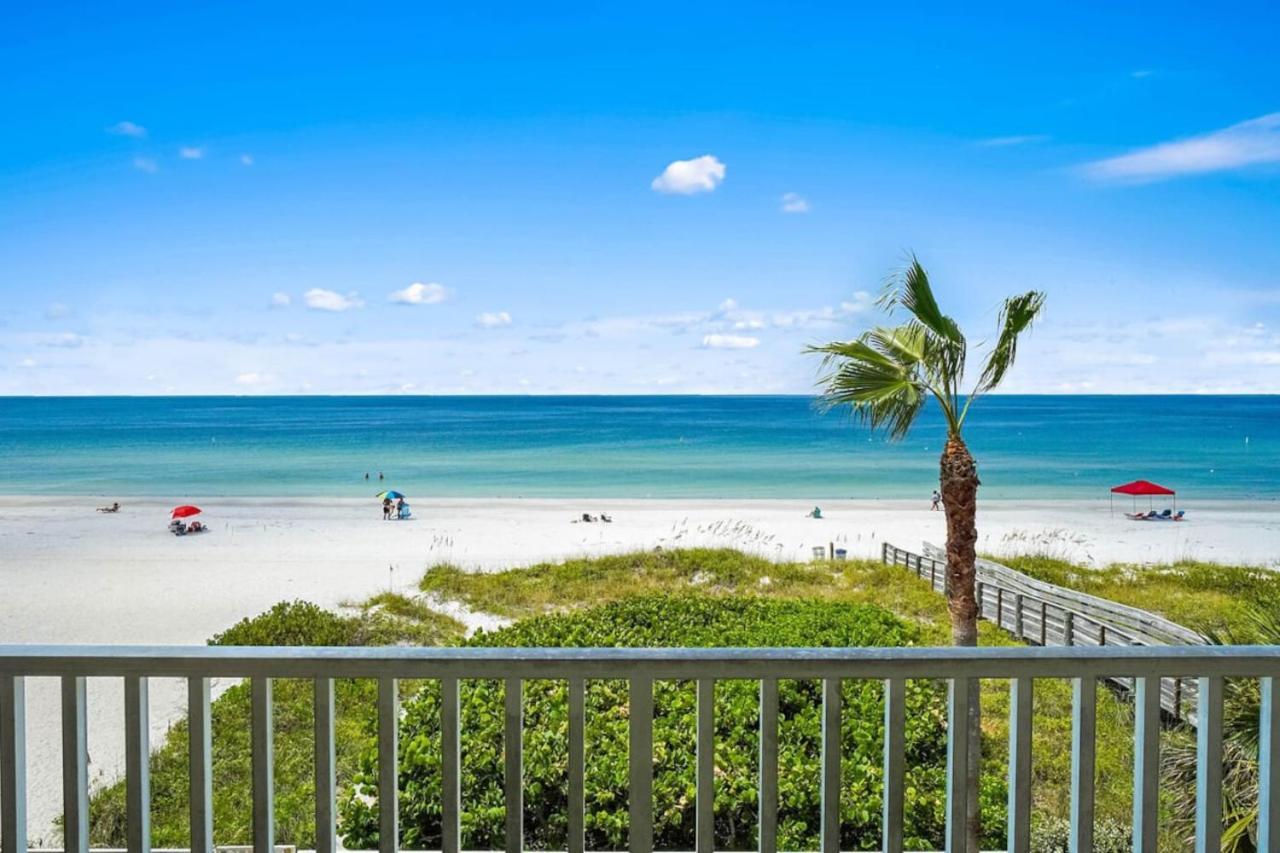 Holiday home Sea Side 202 Beachfront Serenity 3bd 2ba Sleeps 8 Clearwater Beach