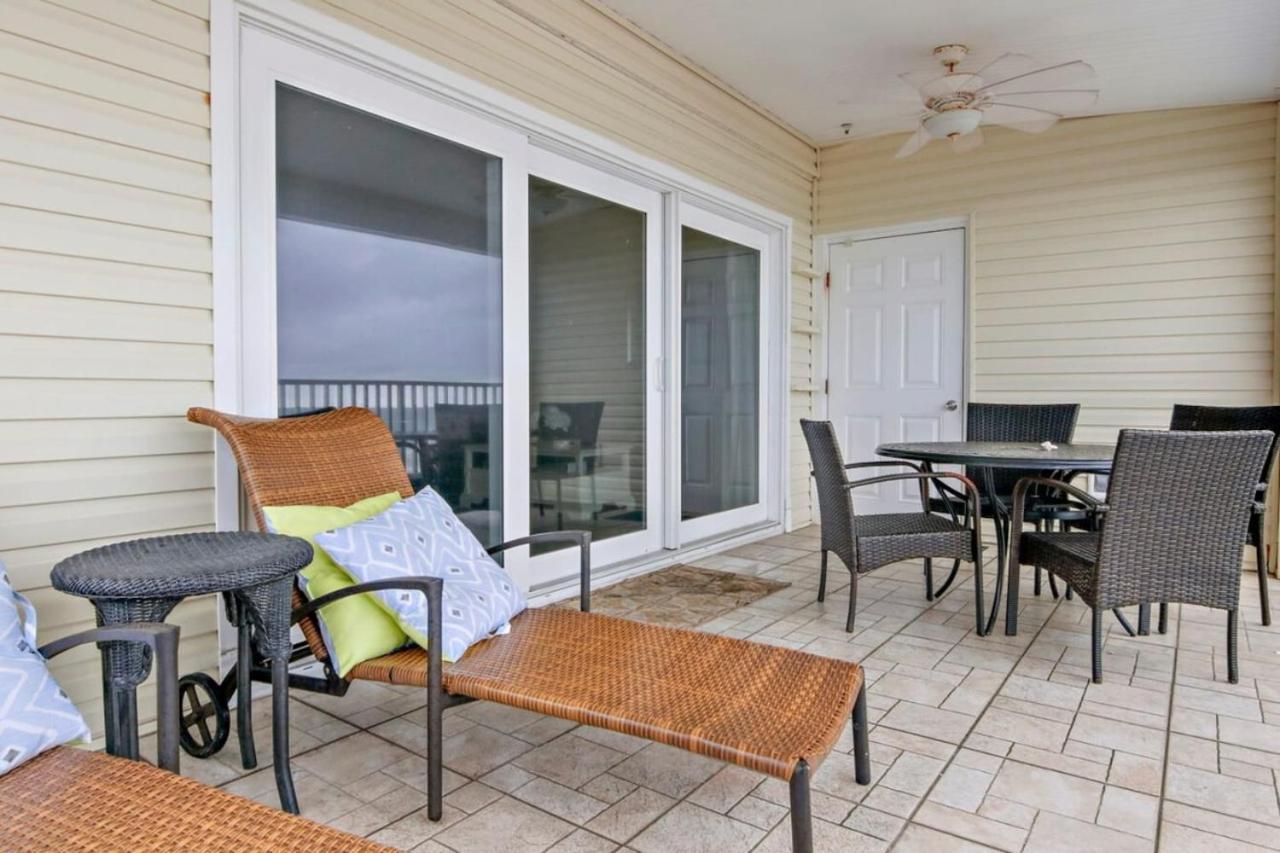 Holiday home Sea Side 202 Beachfront Serenity 3bd 2ba Sleeps 8 Clearwater Beach