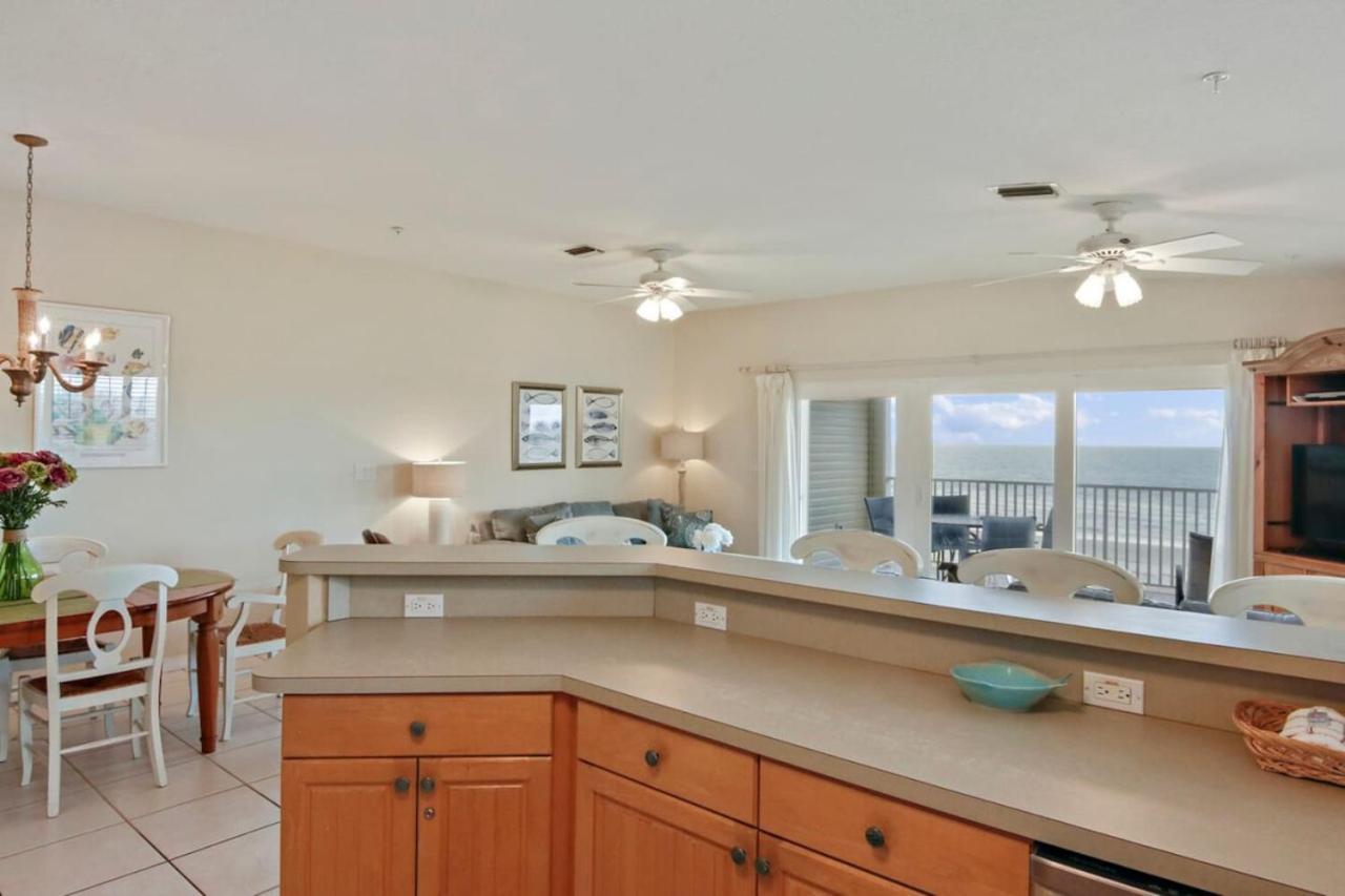 Holiday home Sea Side 202 Beachfront Serenity 3bd 2ba Sleeps 8 Clearwater Beach