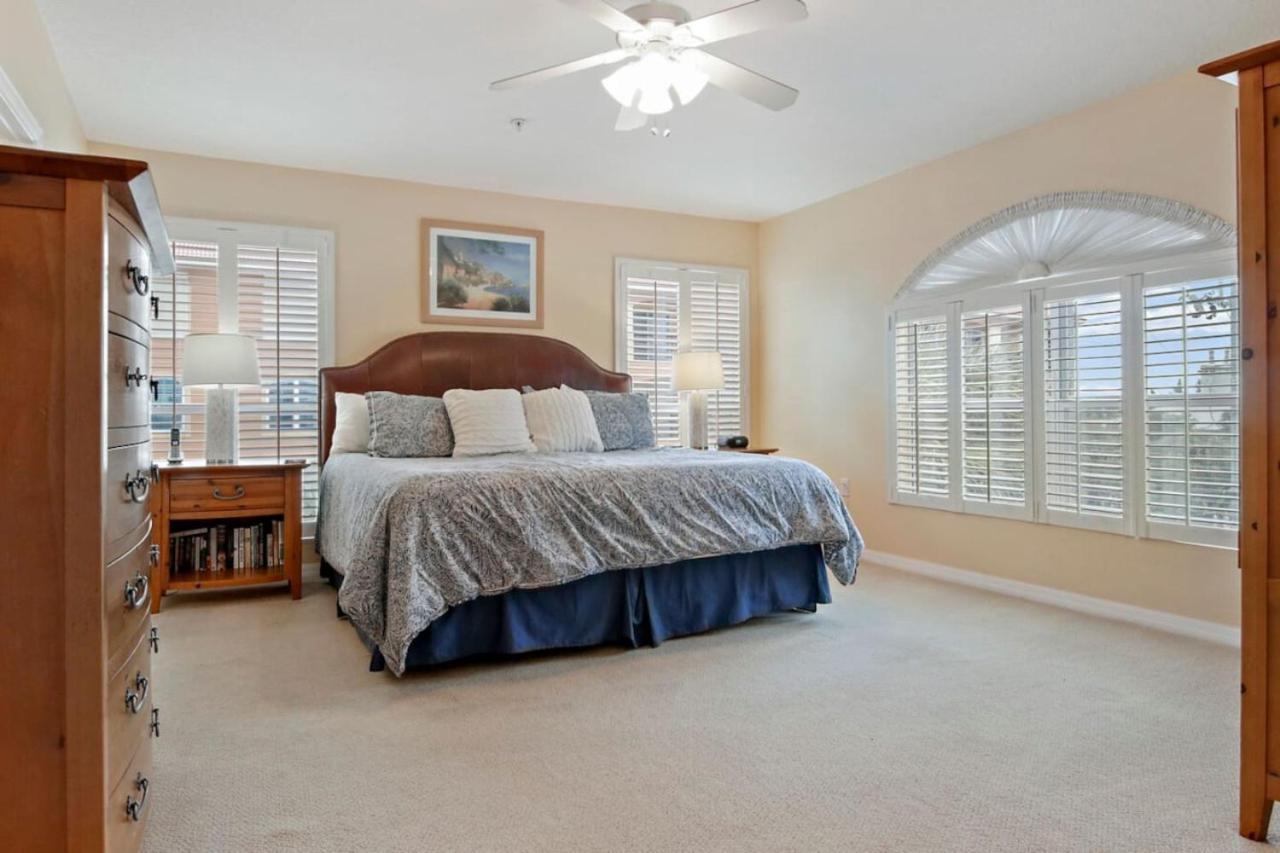 Sea Side 202 Beachfront Serenity 3bd 2ba Sleeps 8 *