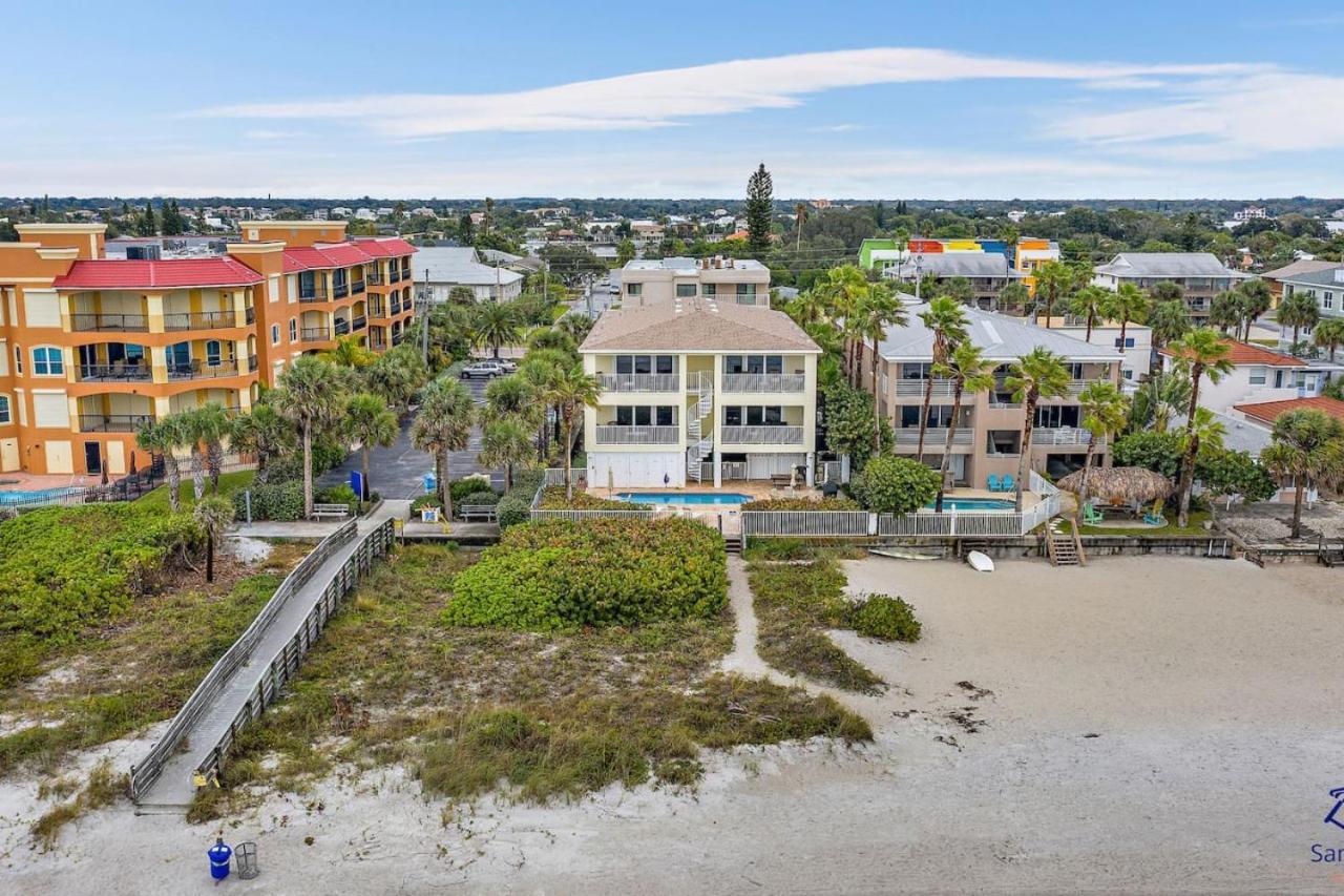 Sea Side 202 Beachfront Serenity 3bd 2ba Sleeps 8 * Clearwater Beach