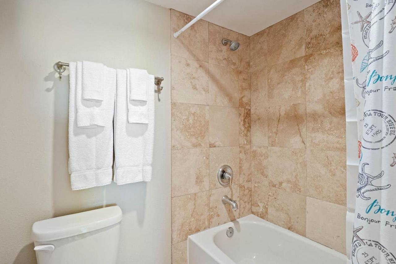 San Remo 307 Gulf Front Splendor 3bd 2ba * Clearwater Beach