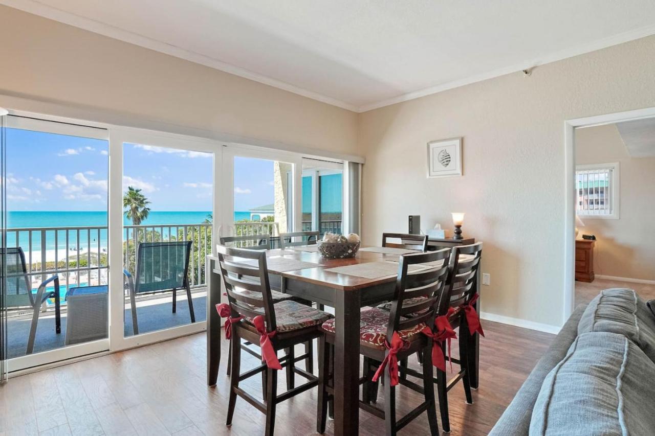 Holiday home San Remo 307 Gulf Front Splendor 3bd 2ba *