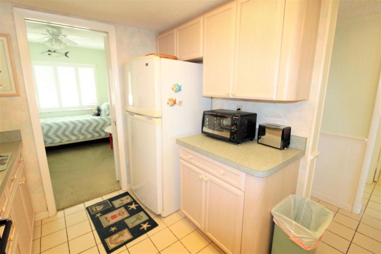 Gulf Front Beauty 2bd 2ba W Bonus Castle Holiday home *