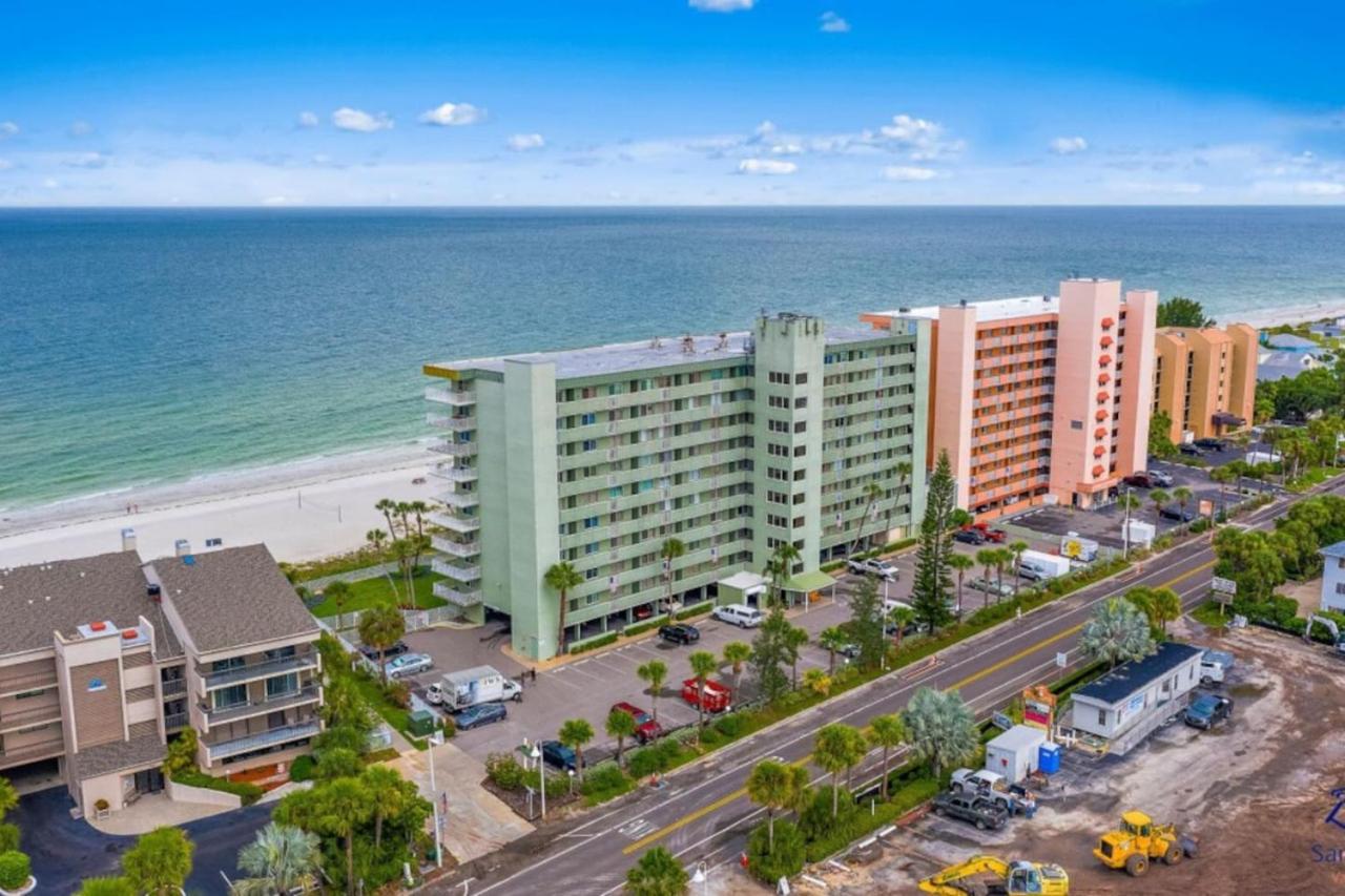 Gulf Front Beauty 2bd 2ba W Bonus Castle Holiday home