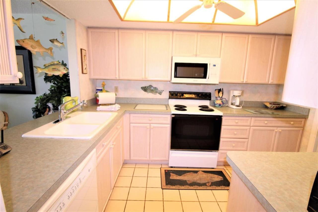 Gulf Front Beauty 2bd 2ba W Bonus Castle Holiday home *