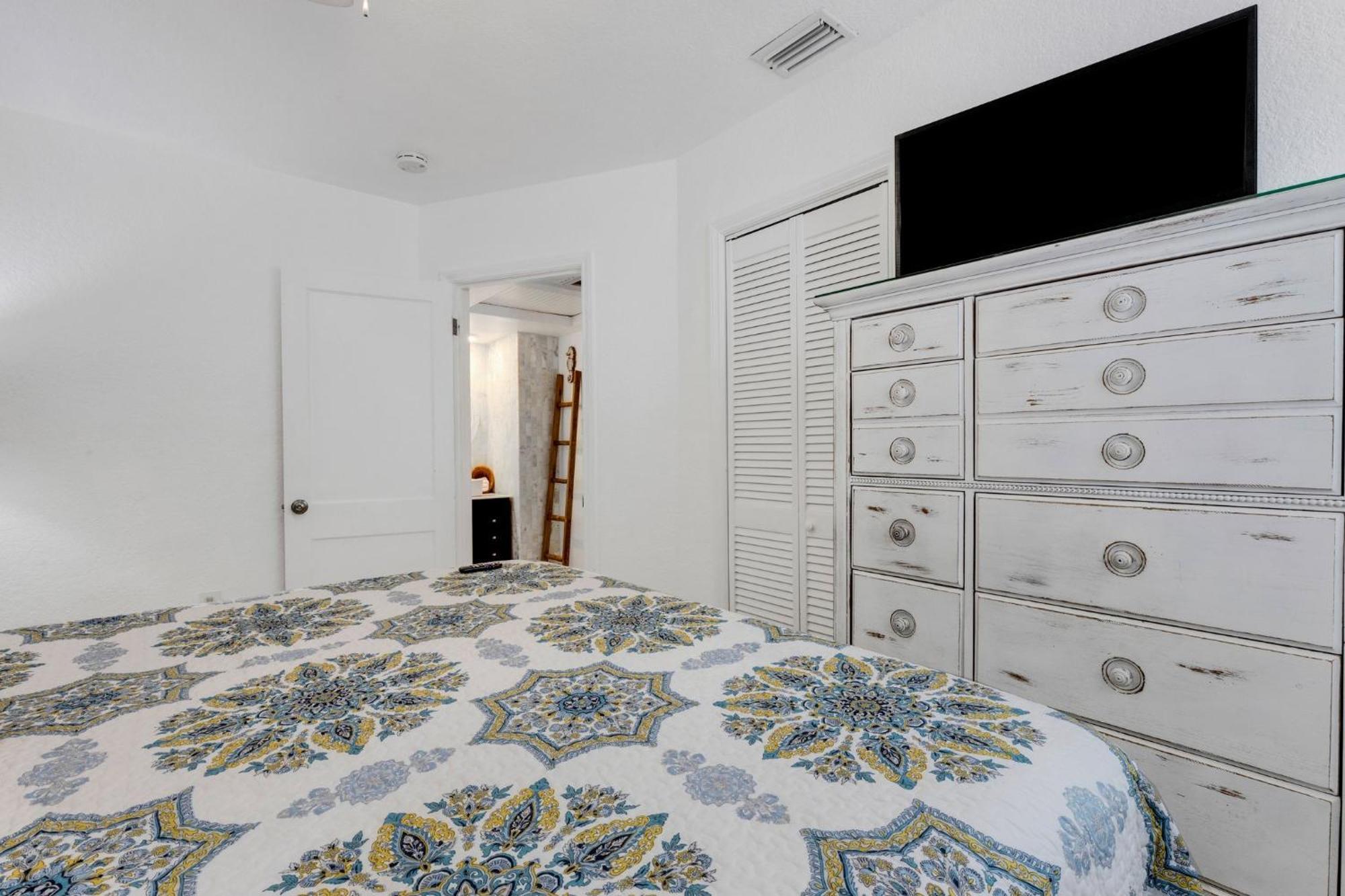 Coastal Breeze - Pool Home! * Clearwater Beach