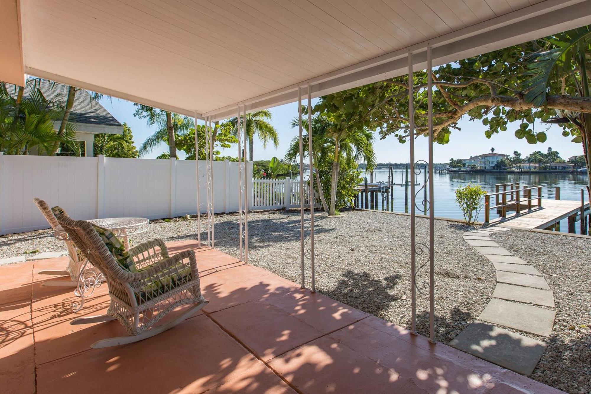 Coastal Escape - Indian Rocks * Clearwater Beach