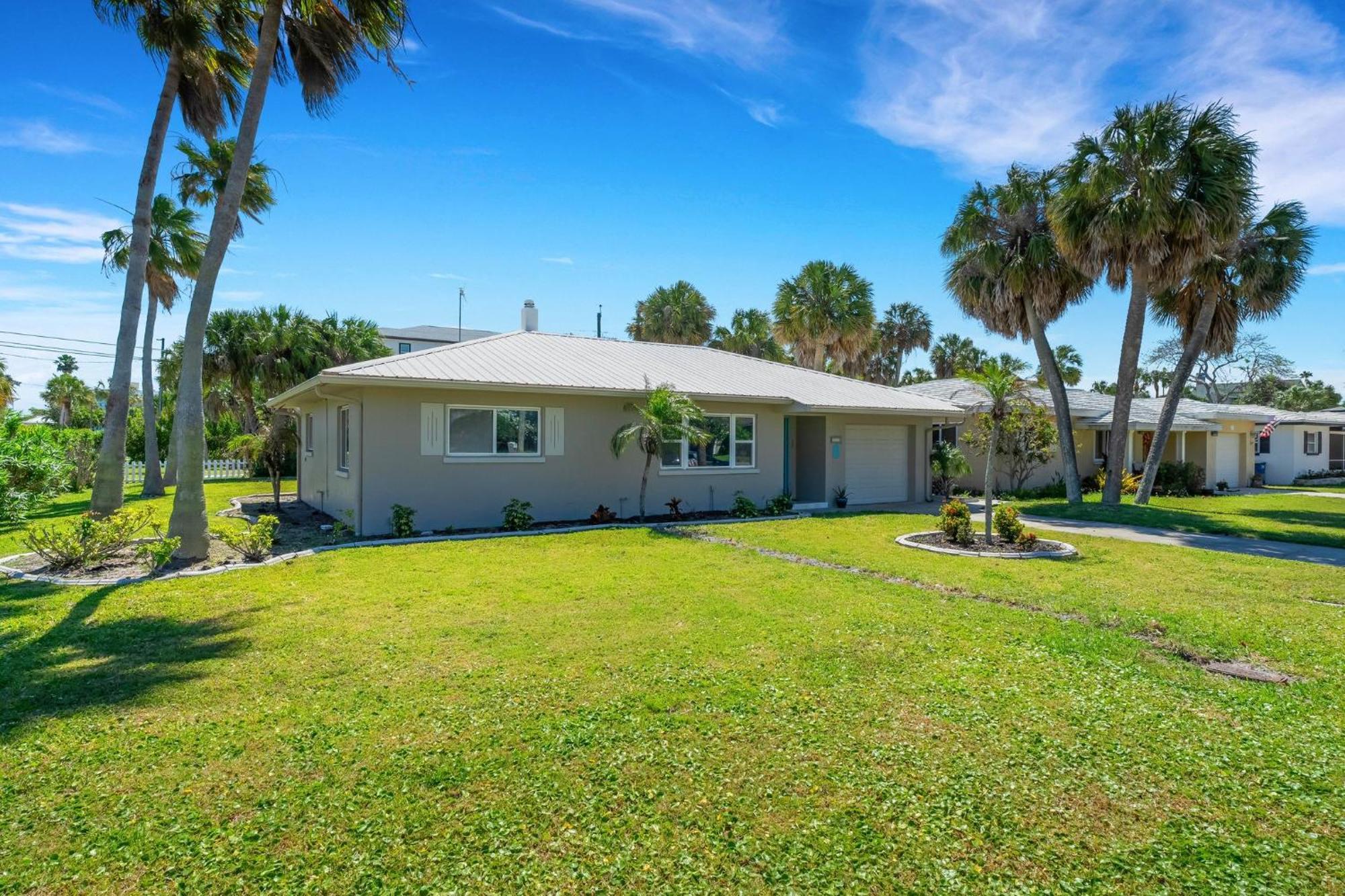 Paradise Corner - Monthly Vacation Rental! Holiday home Clearwater Beach