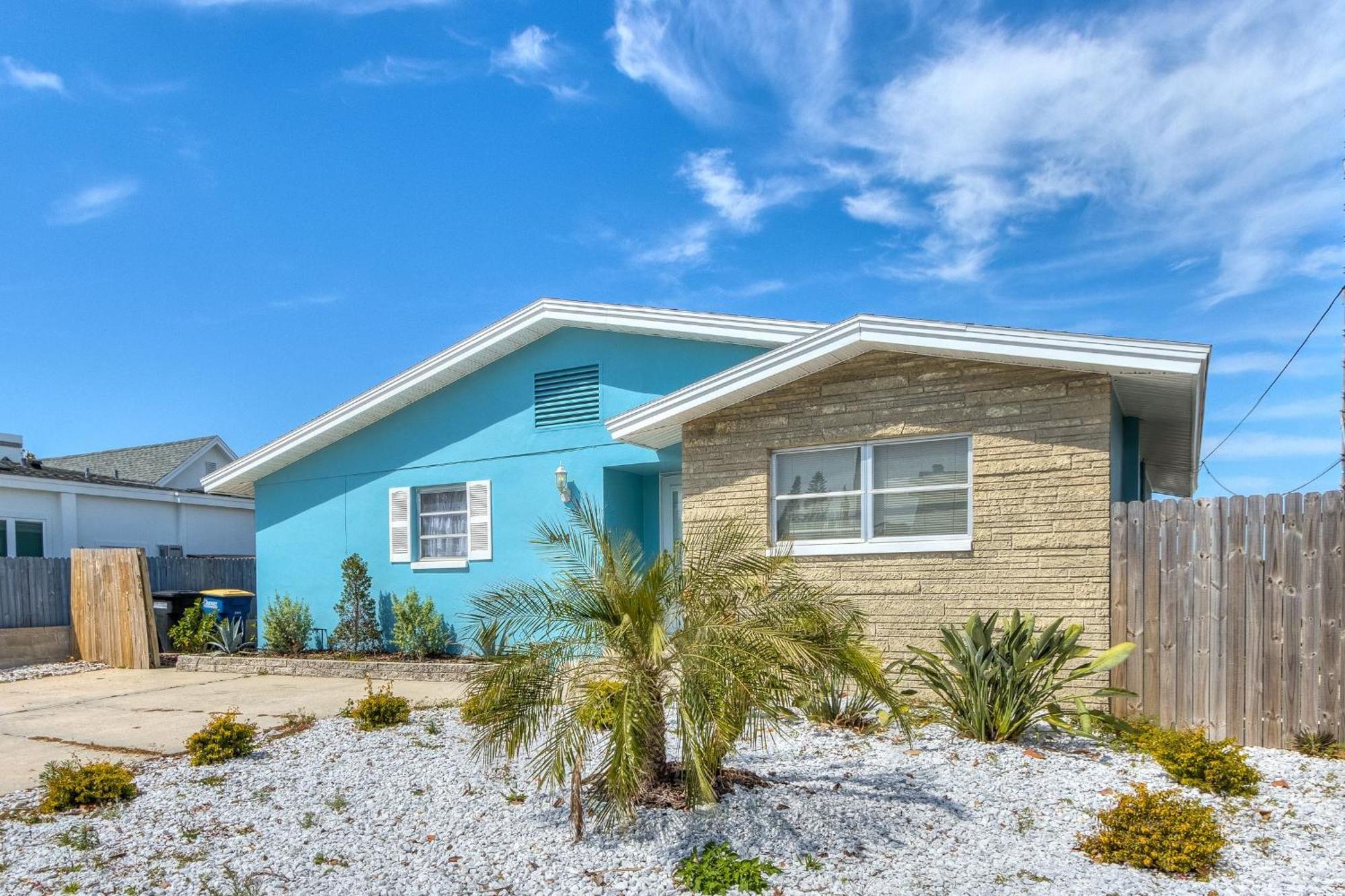 Gulf Breeze - Gulf Front Monthly Clearwater Beach